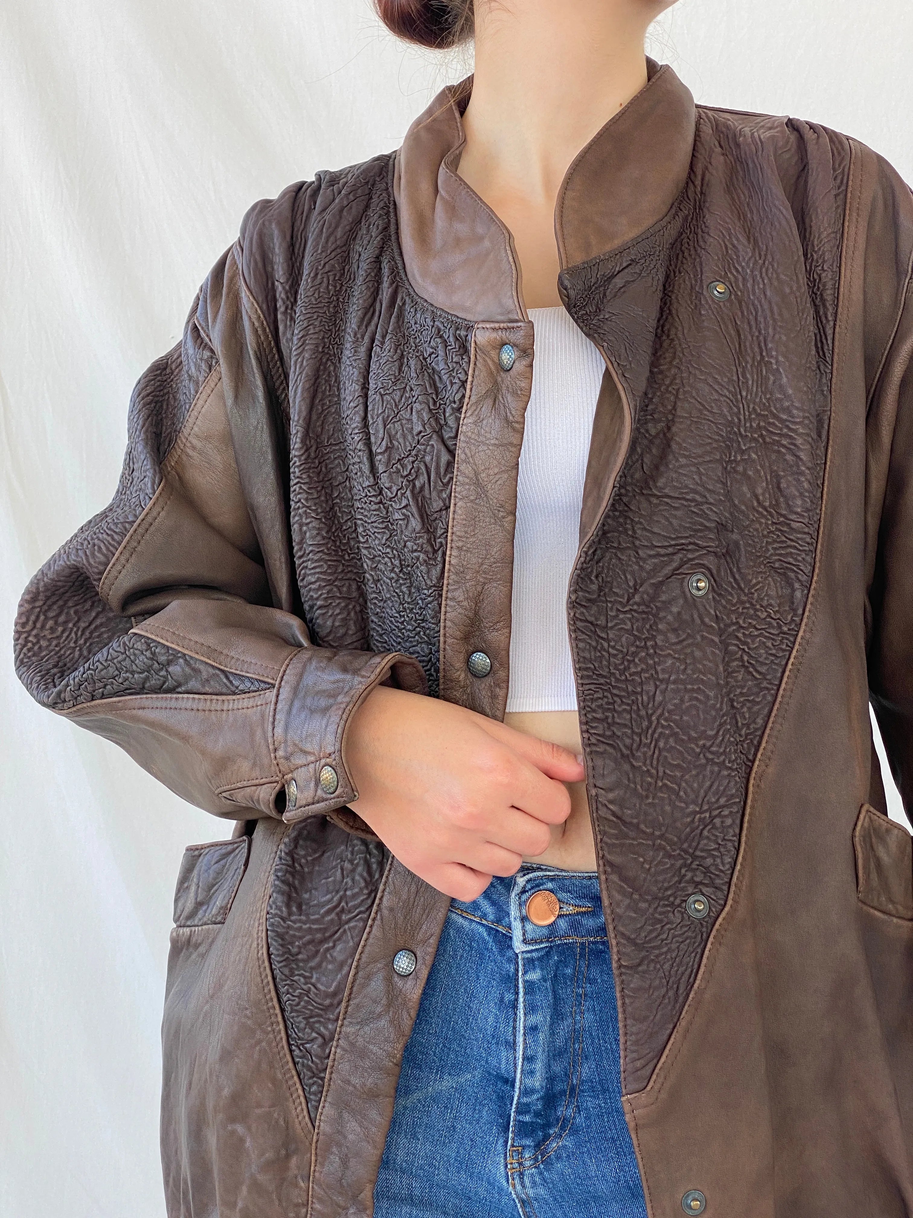 Vintage Brown Genuine Leather Cow Girl Coat with Ruched Details - M - Balagan Vintage Coat 00s, Ayah, brown leather, coat, Coats&Jackets, genuine leather, leather, leather coat, Women's Coats, Women's Leather Jackets