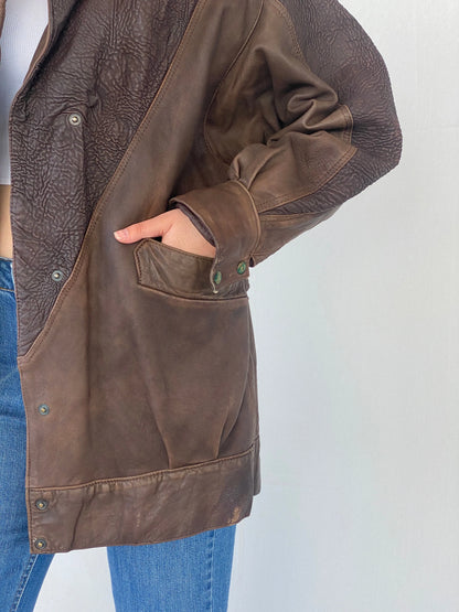 Vintage Brown Genuine Leather Cow Girl Coat with Ruched Details - M - Balagan Vintage Coat 00s, Ayah, brown leather, coat, Coats&Jackets, genuine leather, leather, leather coat, Women's Coats, Women's Leather Jackets
