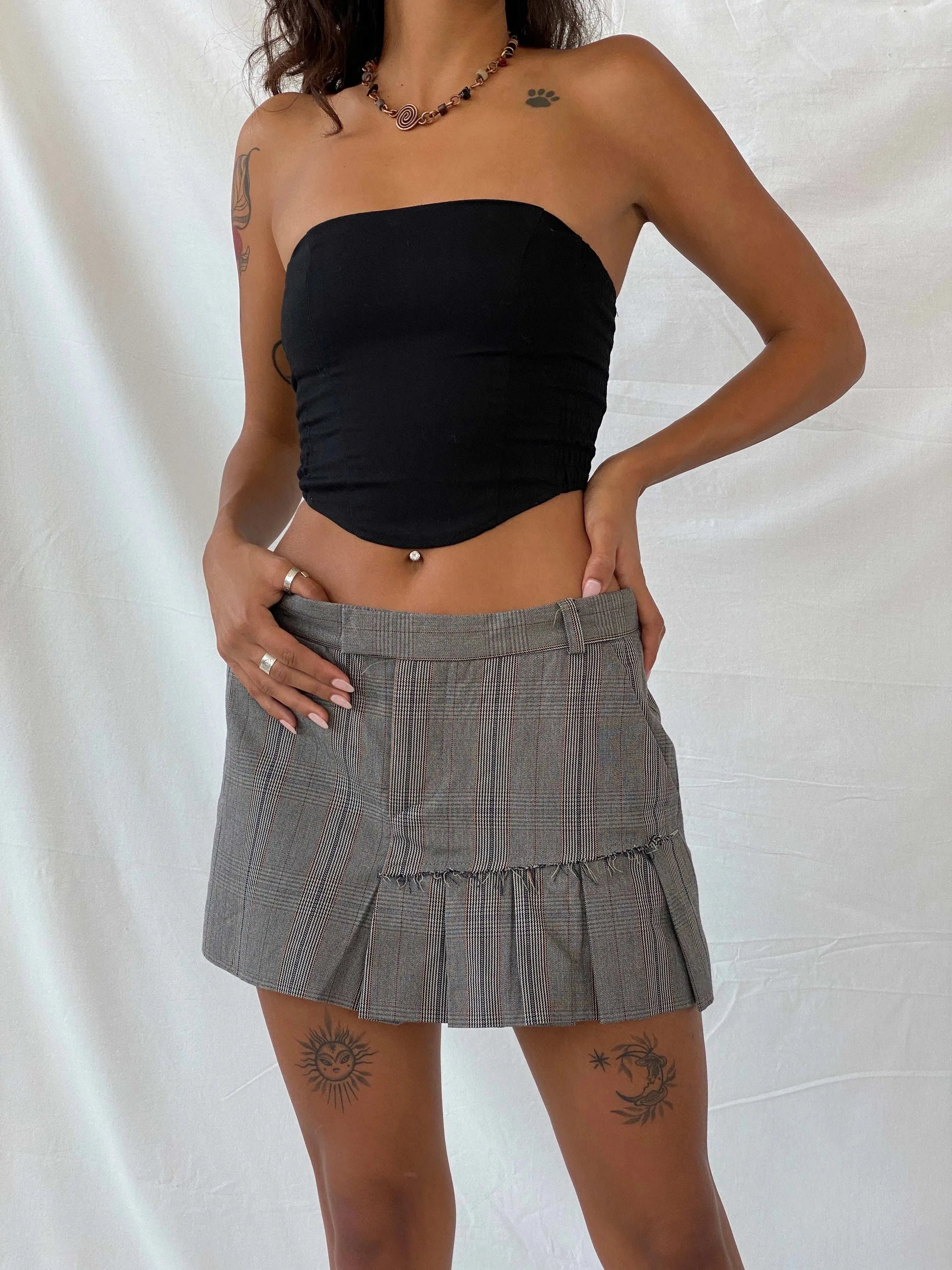 Vintage Dondup Pleated Plaid Mini Skirt - M - Balagan Vintage Mini Skirt 90s, mini skirt, plaid, plaid skirt, summer, Tojan