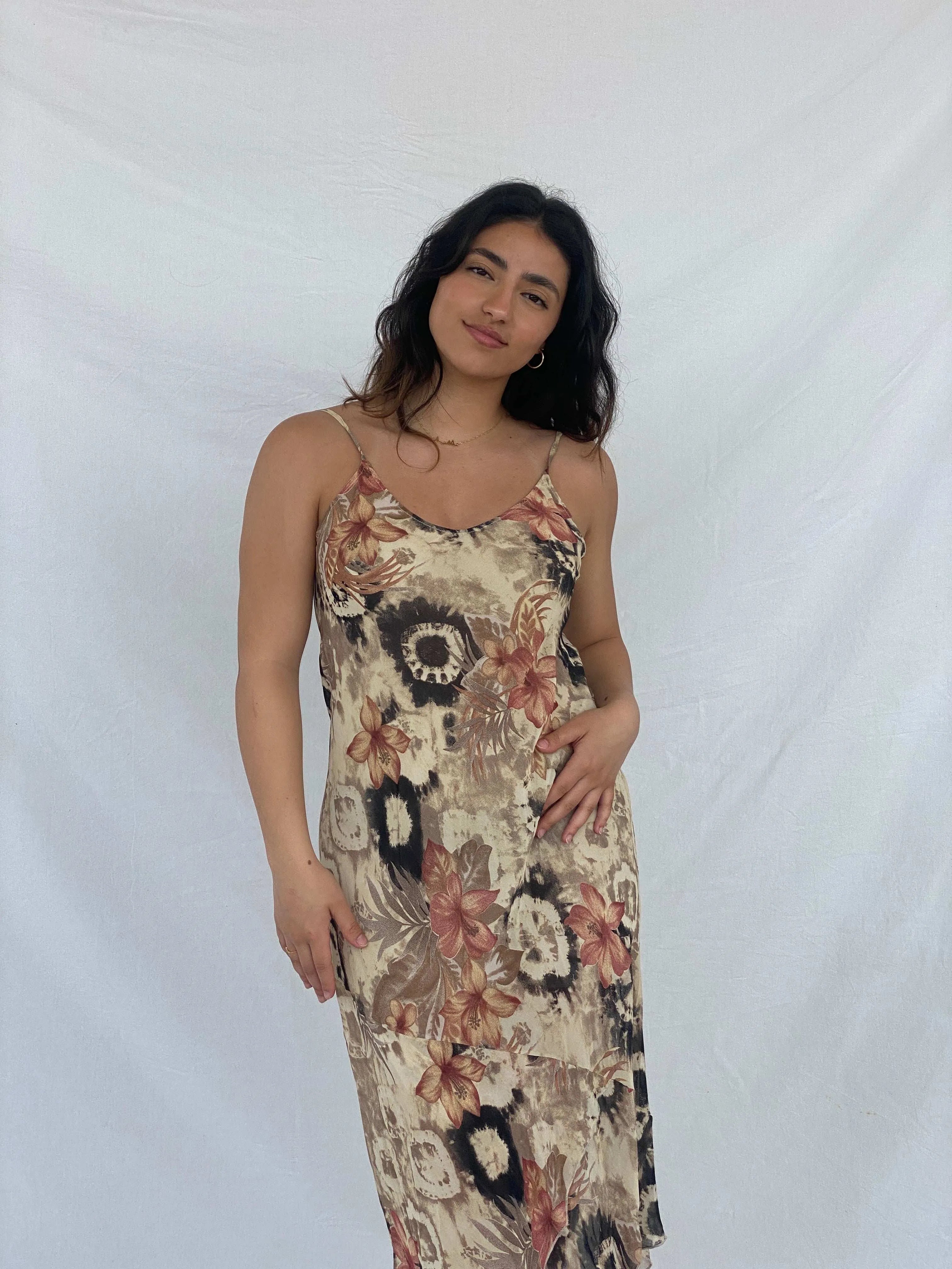 Vintage Dreamy Floral Midi Dress - Size M - Balagan Vintage Midi Dress 00s, 90s, Lana, midi dress, summer