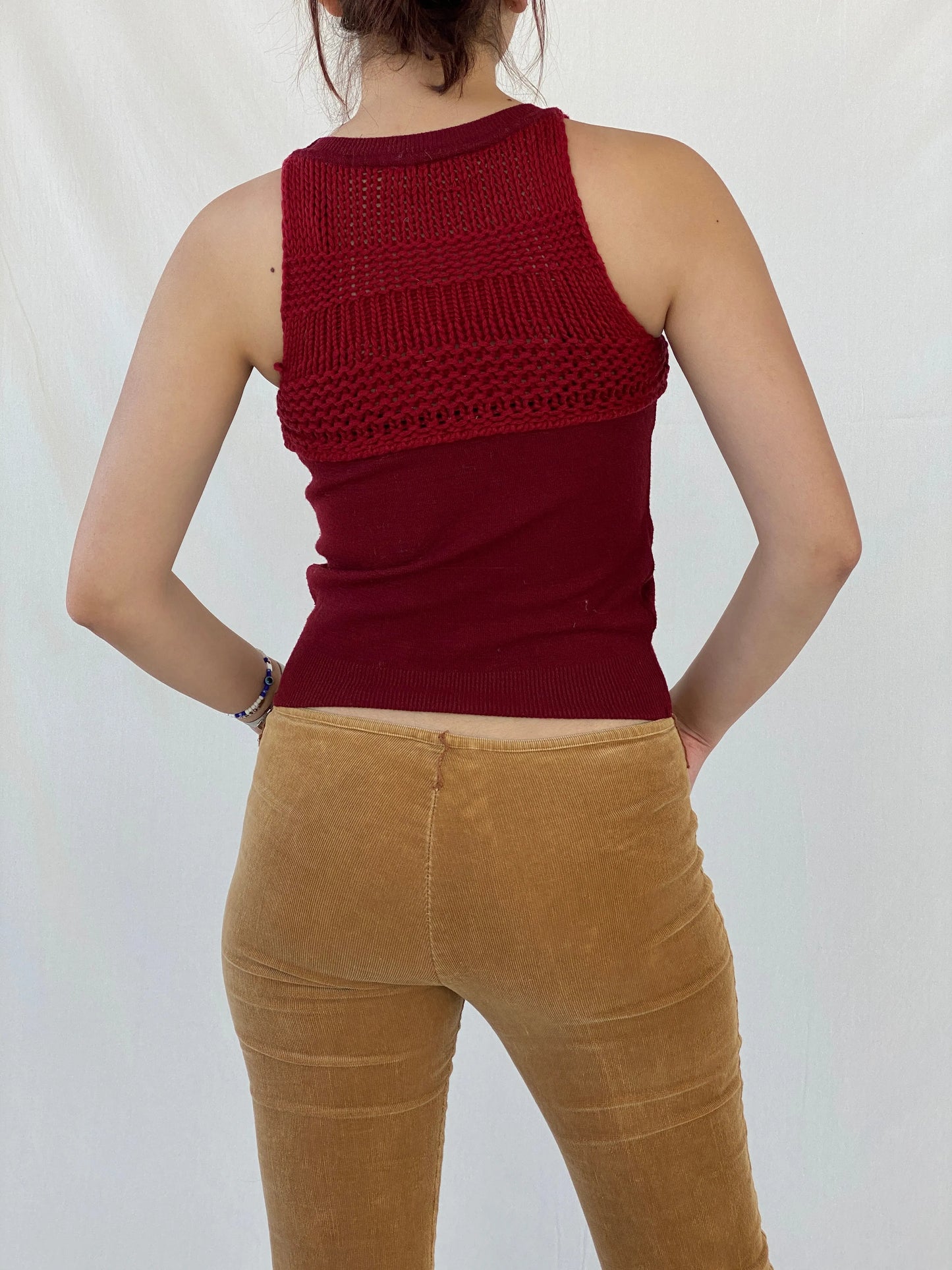 Vintage Exit Woman Wool Blend Red Crochet Sleeveless Top - M - Balagan Vintage Sleeveless Top Ayah, crochet, knit, knitted, women top