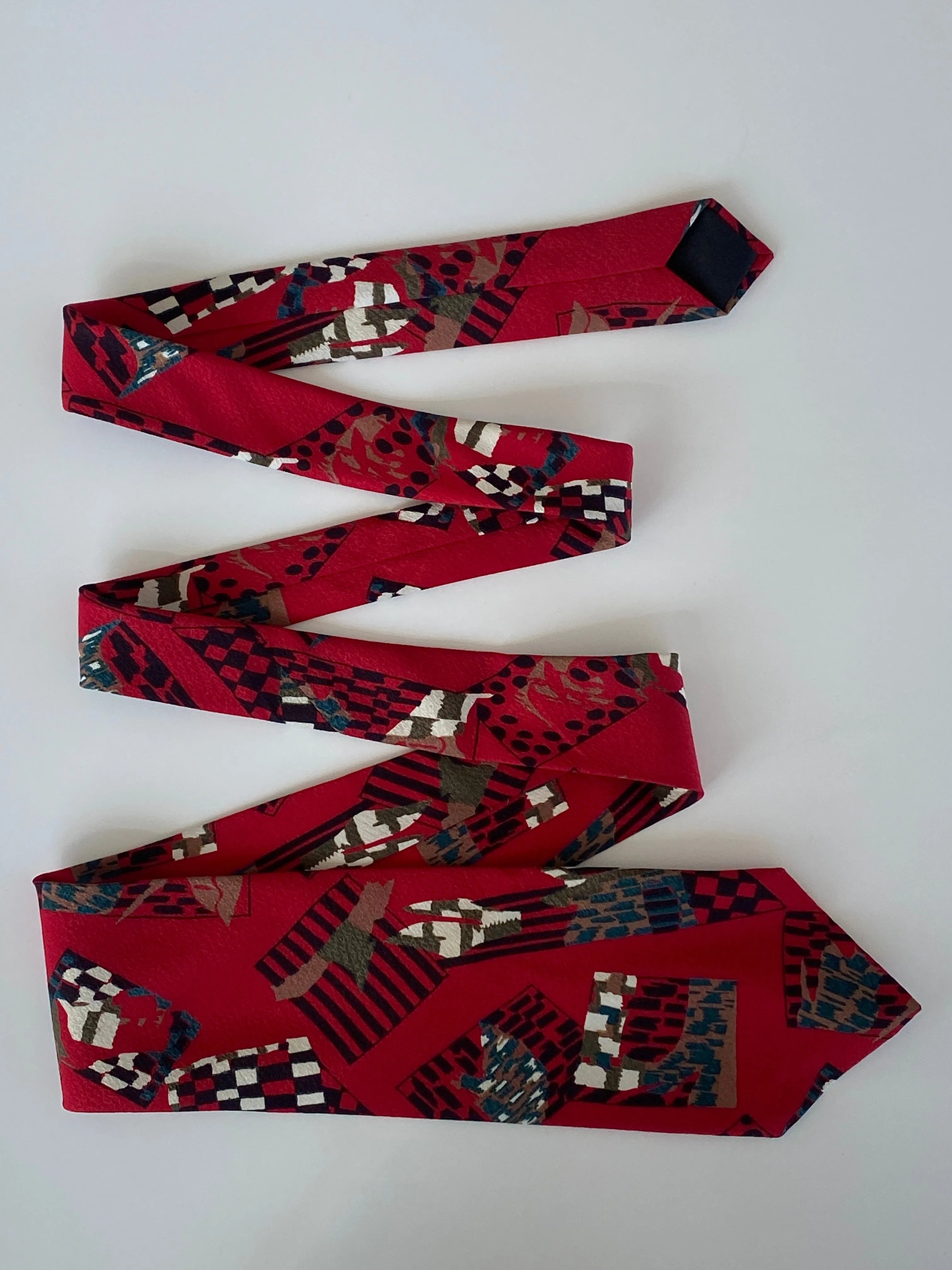 Vintage Fashion Line Men’s Red Graphic Tie - Balagan Vintage Ties crazy print, graphic, graphic ties, printed ties, tie, vintage, vintage ties