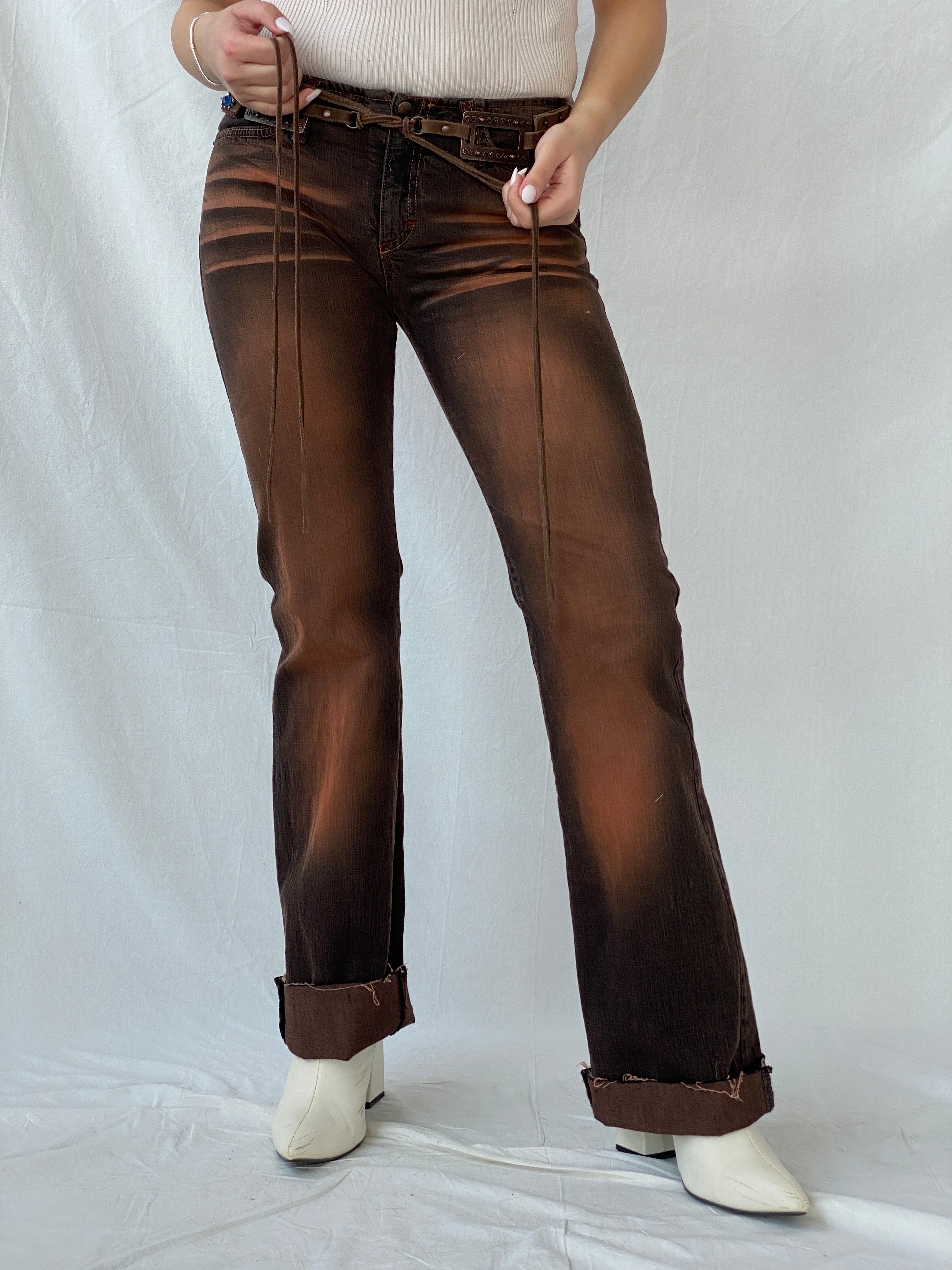 Vintage FlyGirl Brown Distressed Low Rise Biker Pants with Suede Belt - 34EUR - Balagan Vintage Jeans 00s, colored denim, denim, Fatima, low rise, low rise jeans, vintage pants, winter