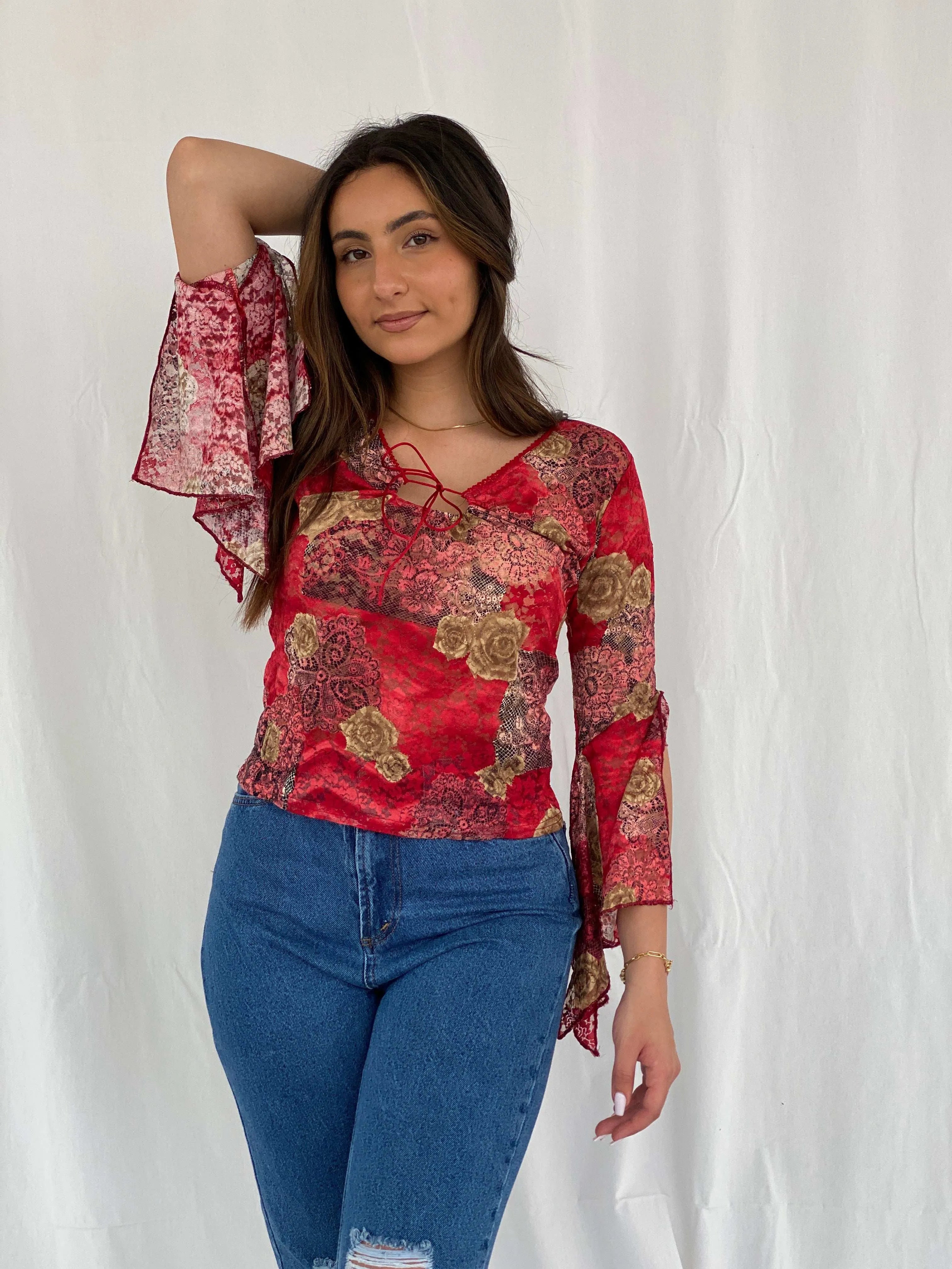 Vintage Focus Floral Red Mesh Top - Size L - Balagan Vintage Mesh Top 90s, floral mesh, mesh top, Rama