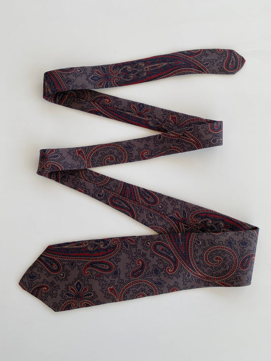 Vintage GANT Brown Paisley Print Men’s Neck Tie - Balagan Vintage Ties printed ties, tie, vintage, vintage ties