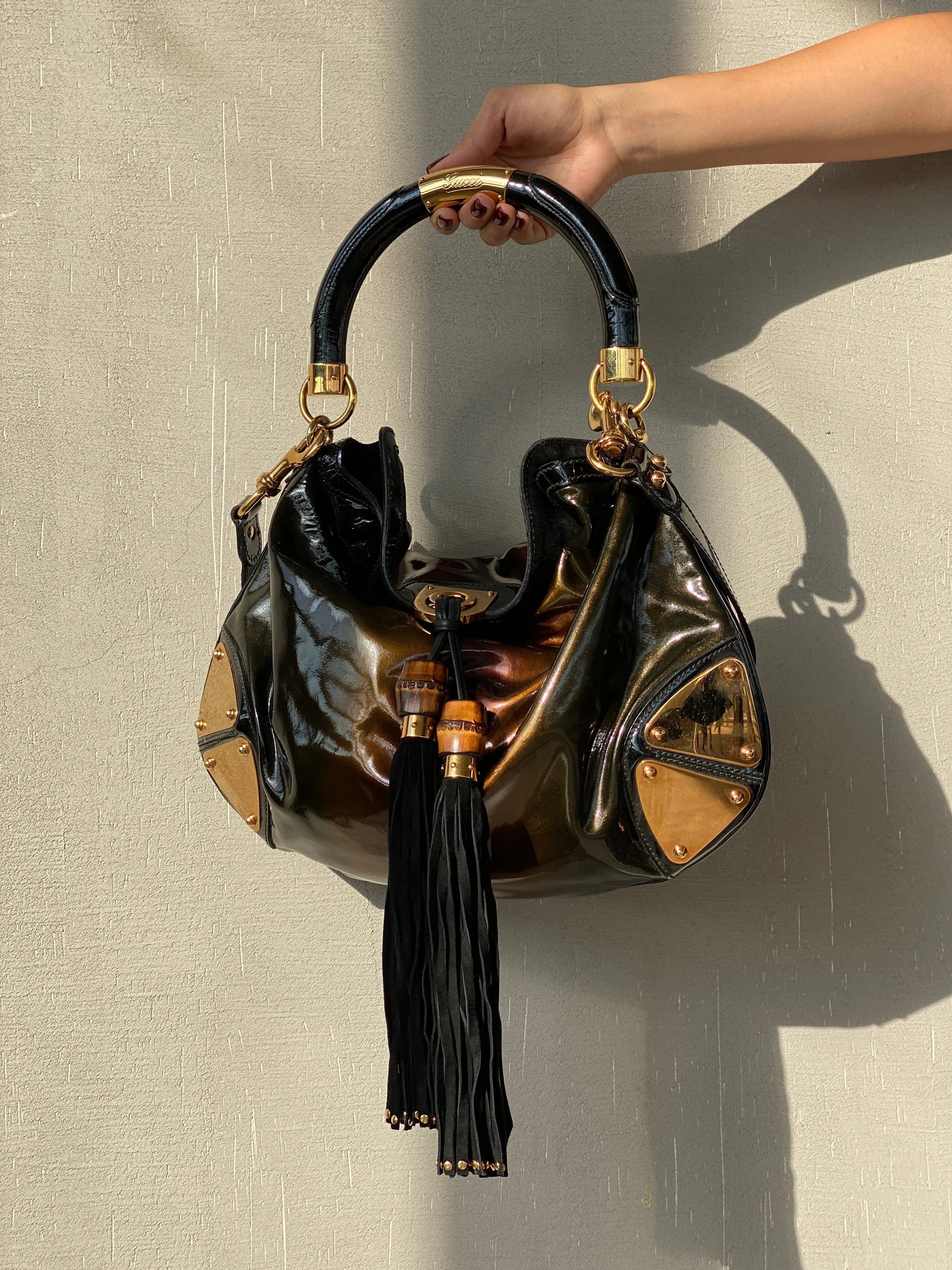 Vintage Gucci Indy Bamboo Patent Leather Black Bronze Satchel Bag - Balagan Vintage Handbags 90s, consignment, Deals, Gucci, rare find, rare vintage, Sadouf