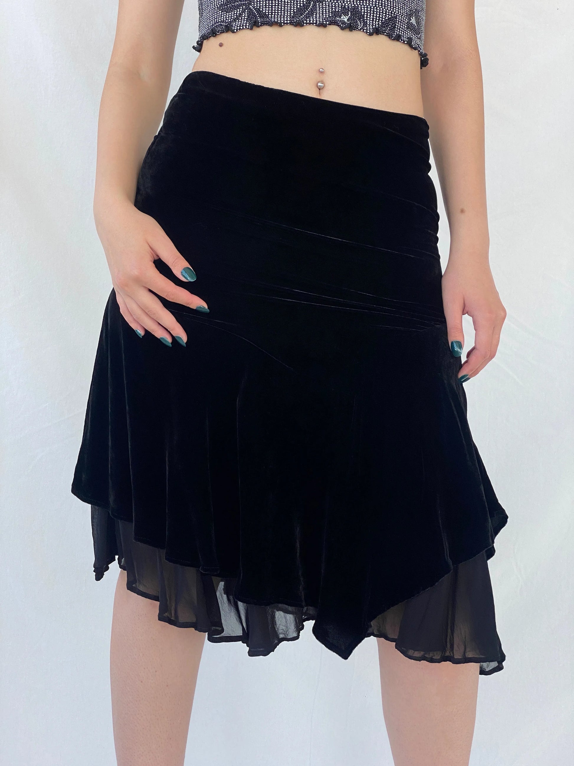 Vintage Jegains Mattiolo Asymmetric Velvet Black Midi Skirt - M - Balagan Vintage Maxi Skirt 00s, Ayah, midi skirt, velvet, winter