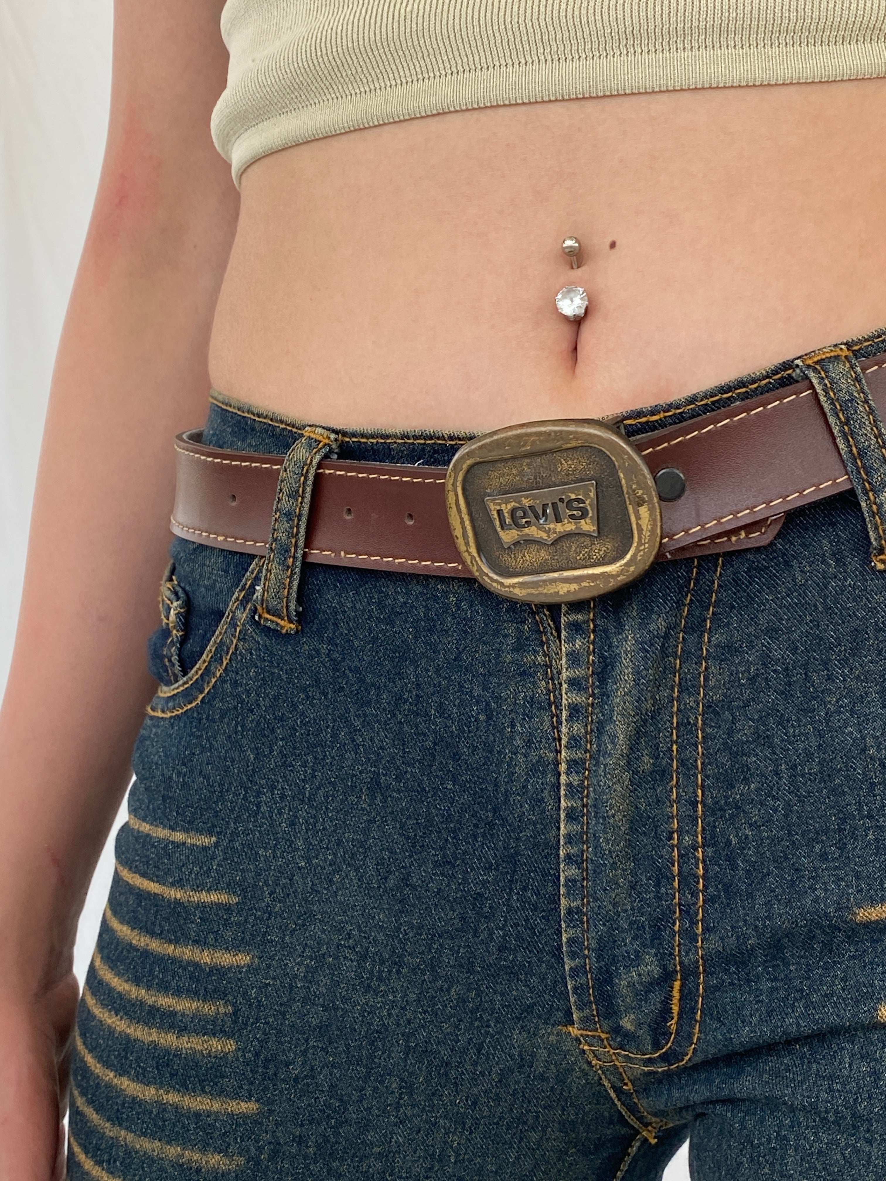 Vintage Levi’s Brown Leather Belt With Century Canada Buckle - Balagan Vintage Belt 90s, belt, levis, Mira