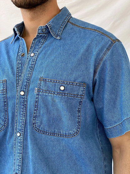 Vintage Levi's Half Sleeve Casual Denim Shirt - M - Balagan Vintage Half Sleeve Top 90s, half sleeve shirt, levis, mens shirt, printed shirt, Ramez
