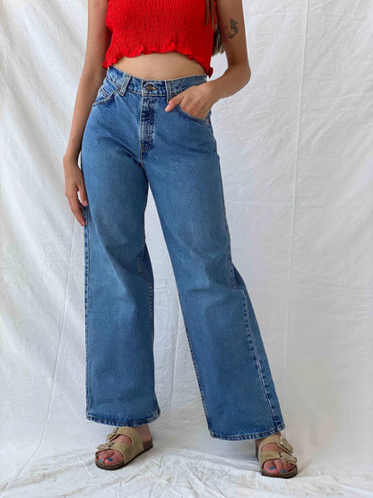 Vintage Levi’s Jeans - Balagan Vintage Jeans 90s, levis jeans, Mira