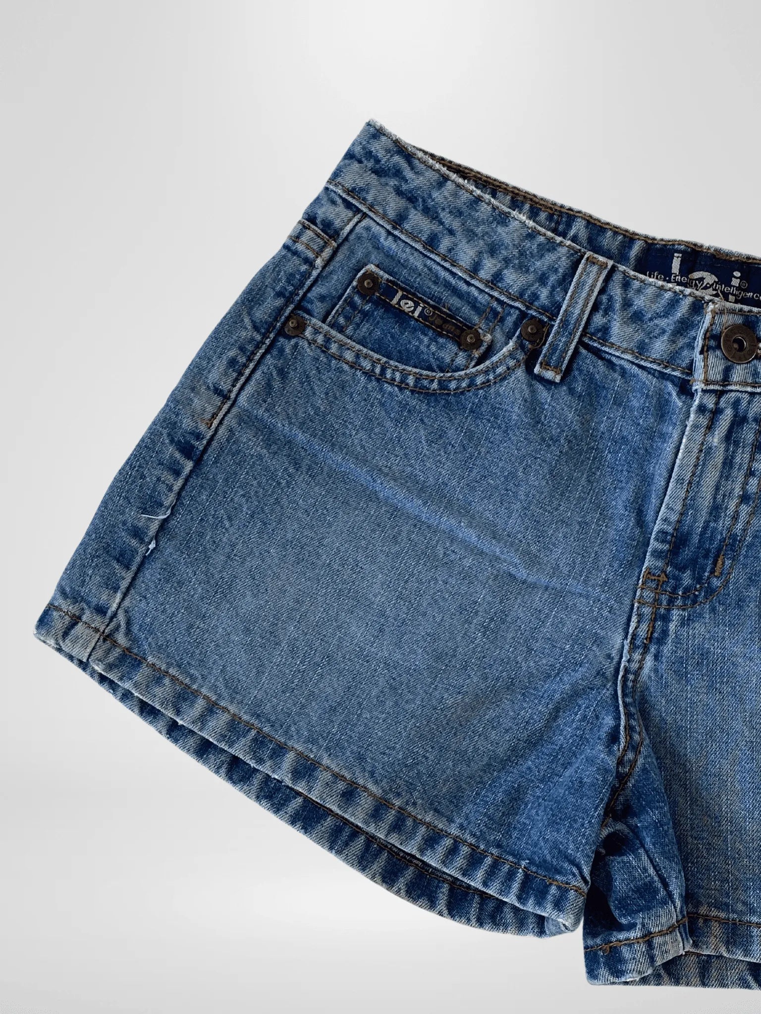 Vintage Life Energy Intelligence - lei Jeans Light Wash Mini Shorts - S - Balagan Vintage Shorts 00s, denim, jeans, shorts
