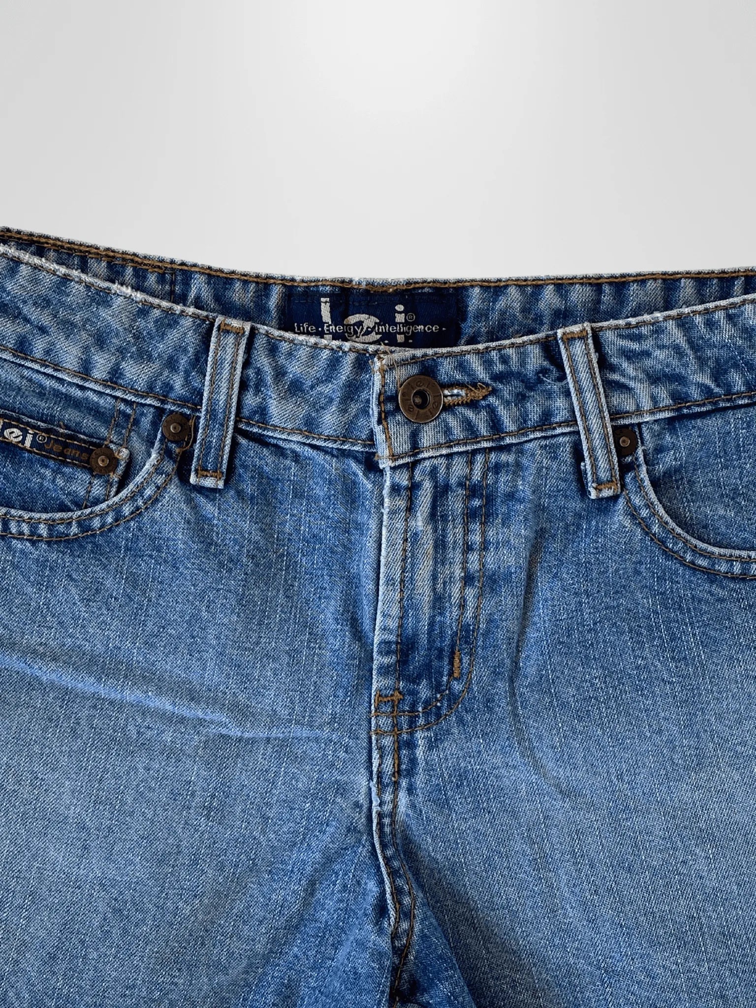 Vintage Life Energy Intelligence - lei Jeans Light Wash Mini Shorts - S - Balagan Vintage Shorts 00s, denim, jeans, shorts