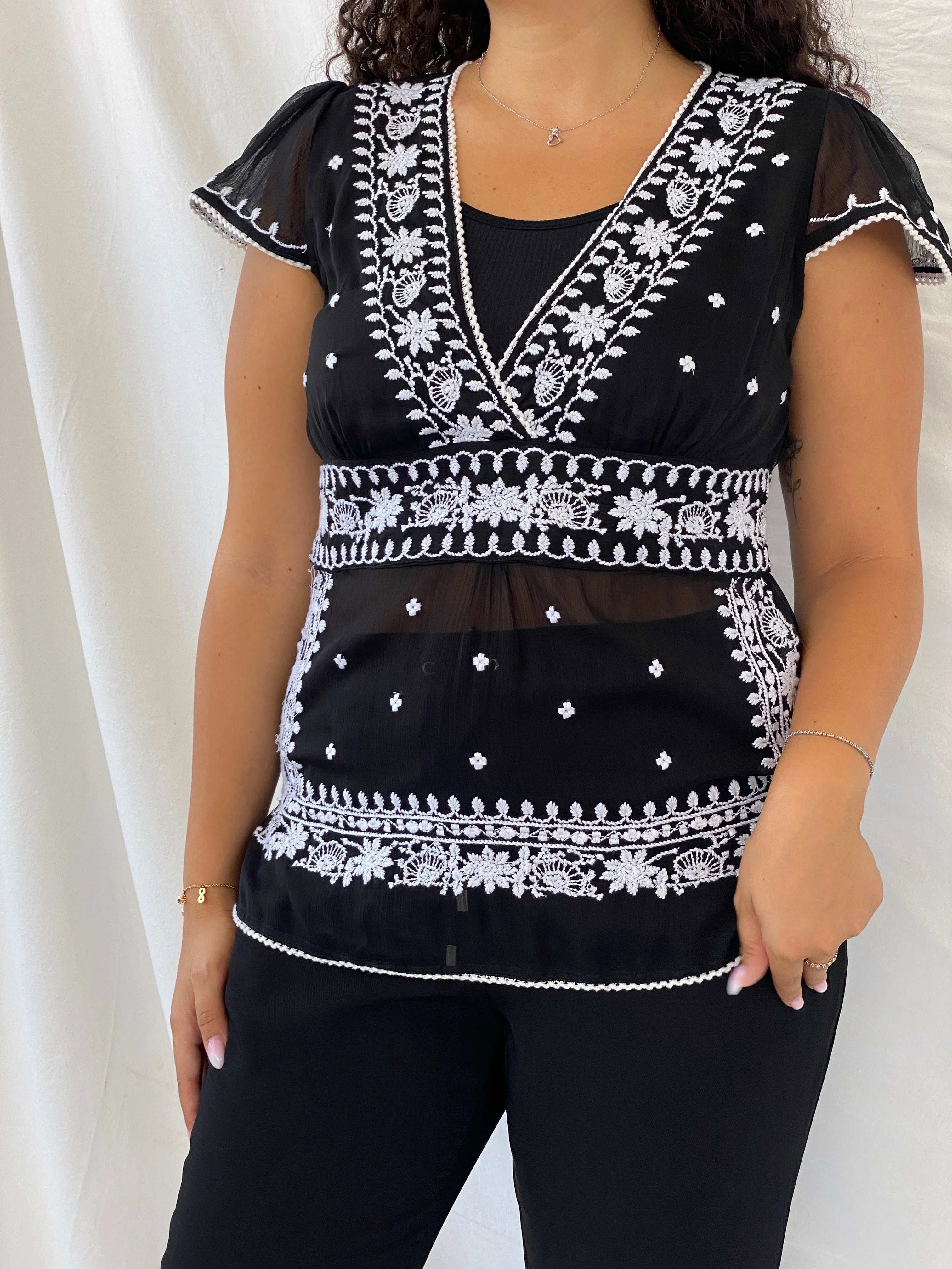 Vintage Love Notes Black Embroidered Sheer Blouse - L - Balagan Vintage Half Sleeve Top 00s, 90s, Dina, sheer