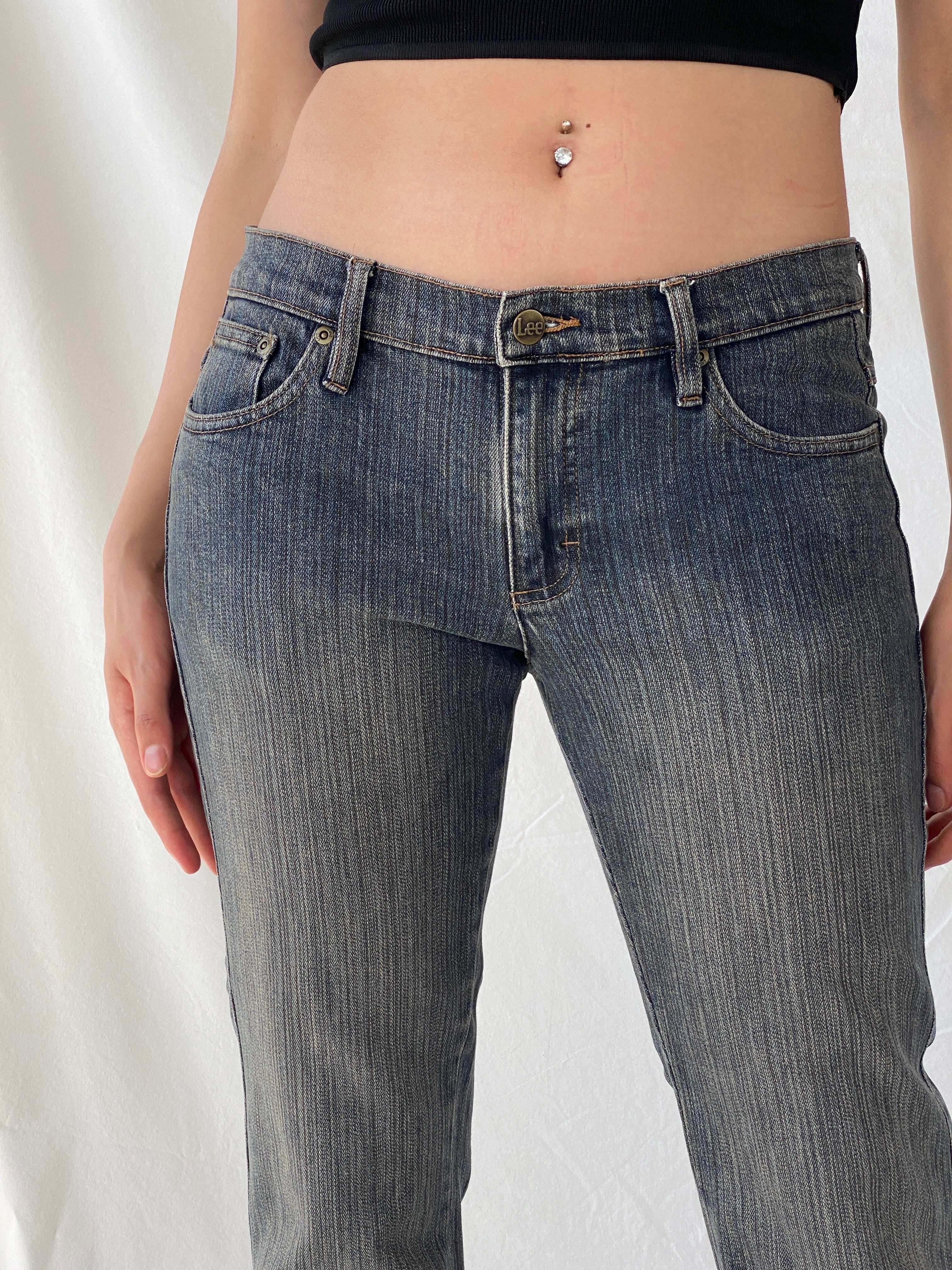 Vintage Low Waisted Lee Flare Jeans - Balagan Vintage Jeans 00s, 90s, Deals, flare jeans, jeans, Mira, vintage jeans