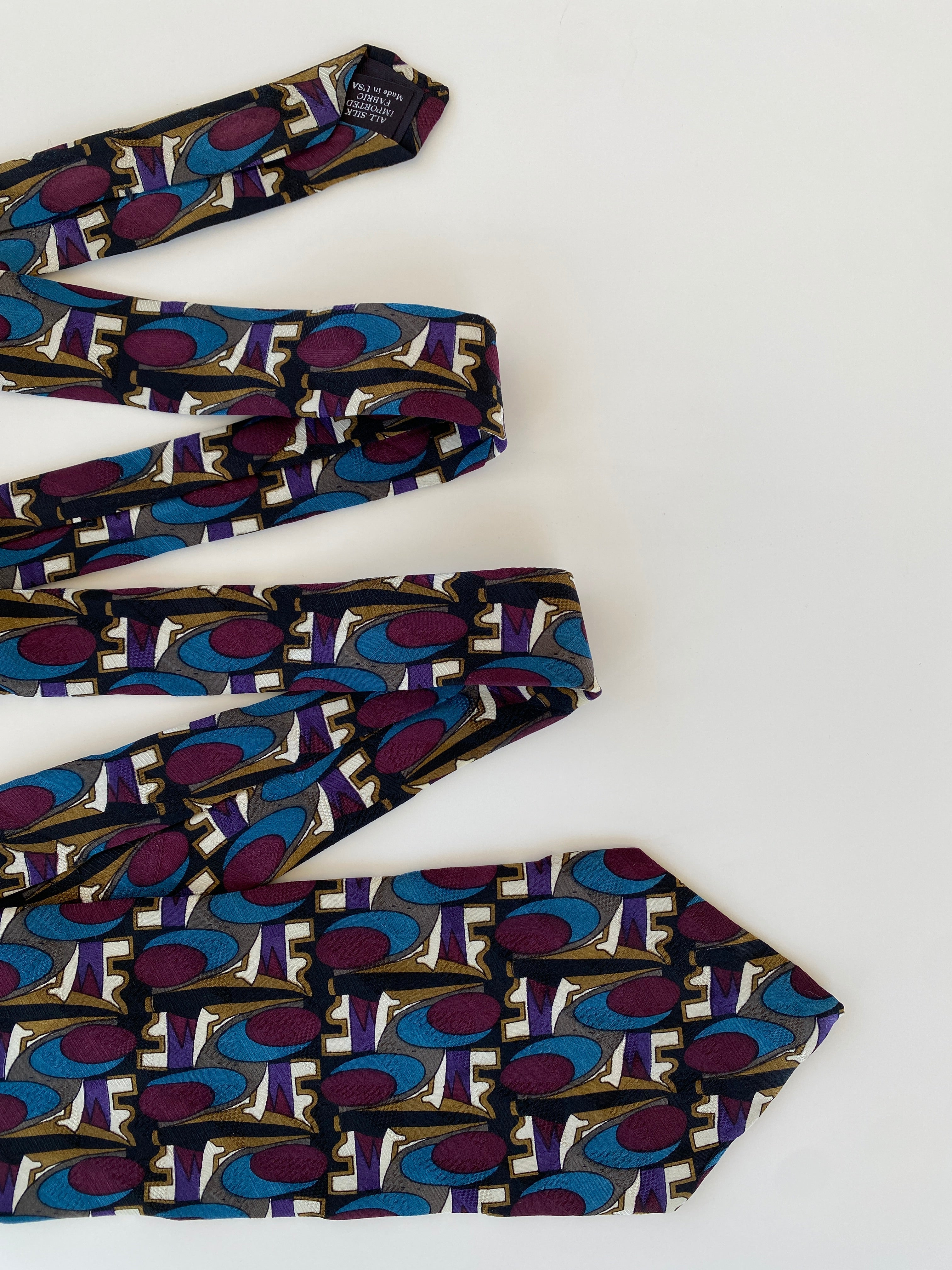 Vintage Martin Wong Napa.Ca Printed Multicolor Men’s Silk Neck Tie - Balagan Vintage Ties formal, graphic ties, men, printed ties, tie, vintage, vintage ties