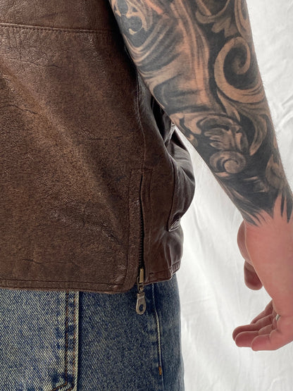 Vintage Men’s Safari Cargo Brown Genuine Leather Zip Up Vest - XL - Balagan Vintage Vest 90s, brown leather, consignment, genuine leather, genuine leather vest, Hamza, men, streetwear, vest, vintage, winter
