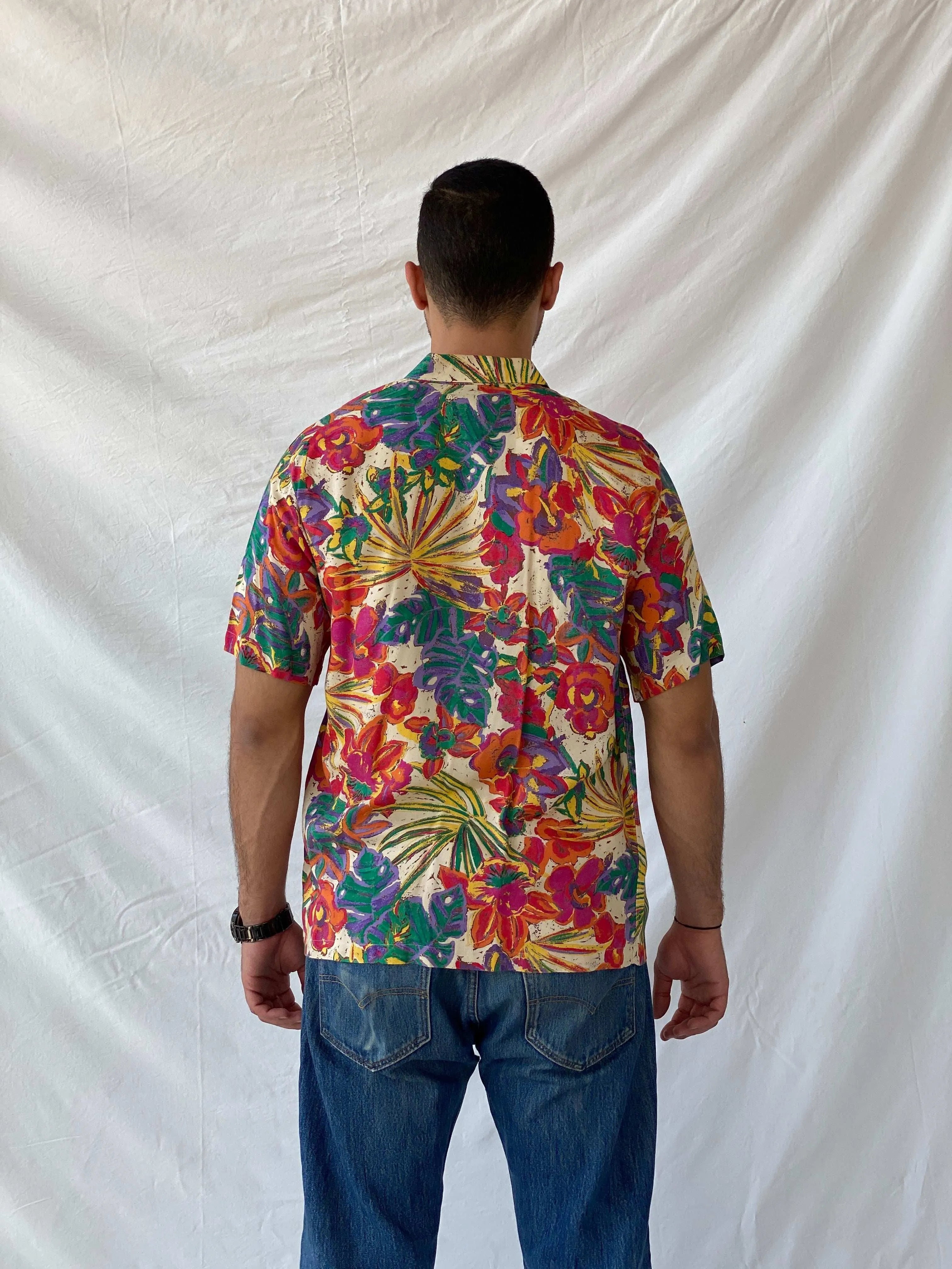 Vintage Momento Floral Hawaiian Printed Men’s Button Up Shirt - M - Balagan Vintage Half Sleeve Shirt 90s, floral, floral print, half sleeve shirt, mens shirt, printed shirt, Ramez