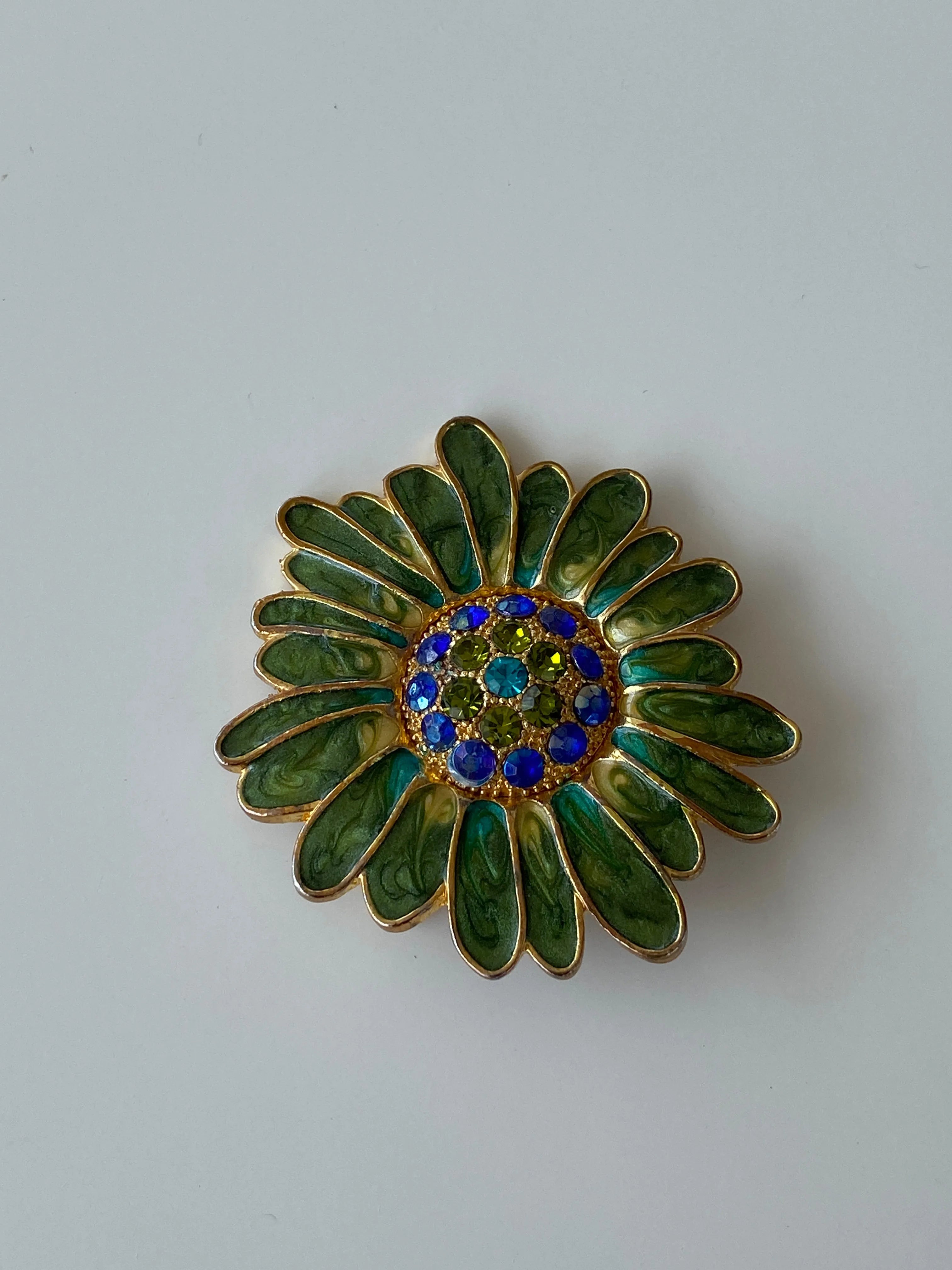 Vintage Monet Green Floral Enamel And Rhinestone Pin Brooch - Balagan Vintage Brooch 00s, Brooch, NEW IN