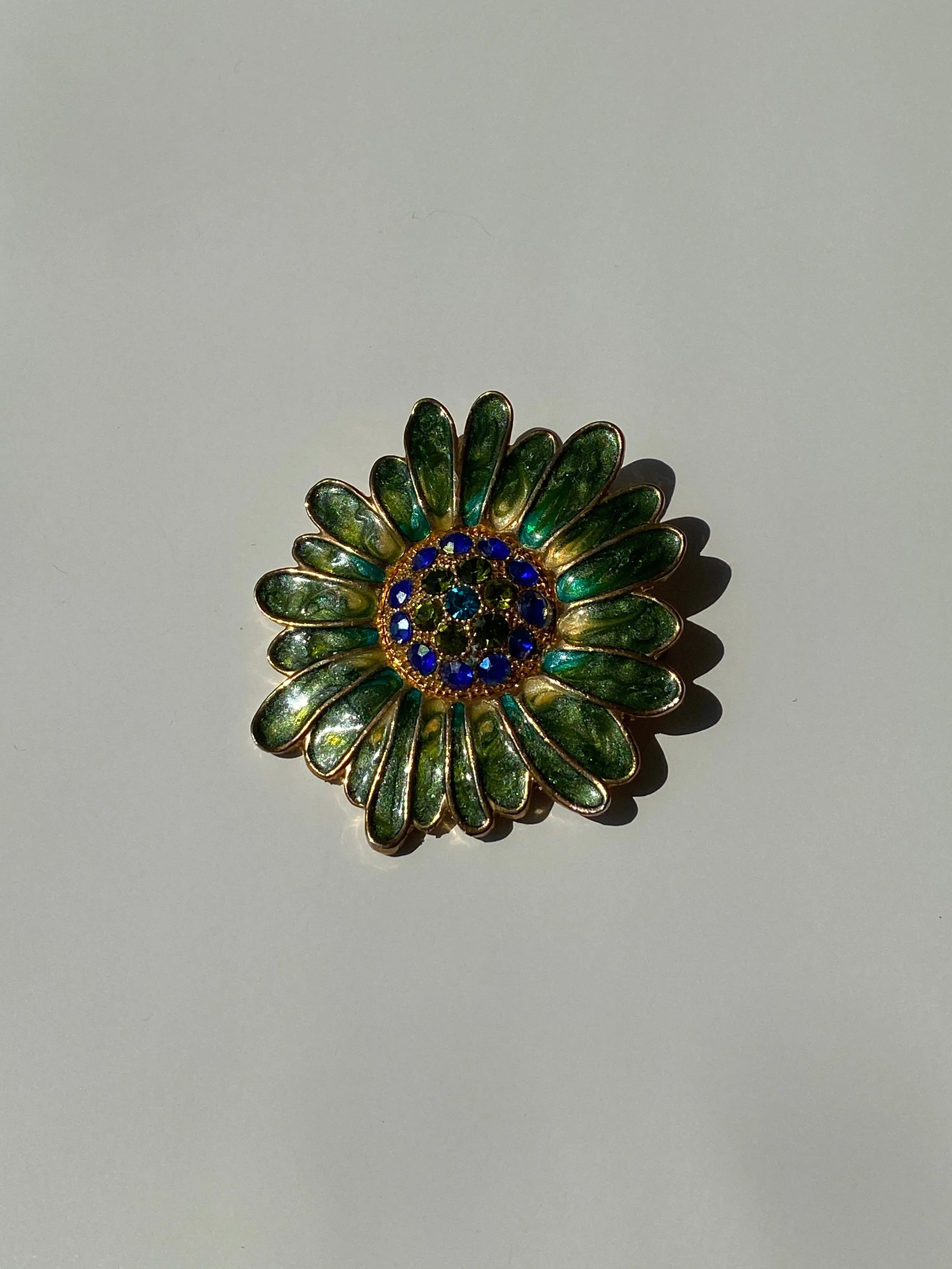 Vintage Monet Green Floral Enamel And Rhinestone Pin Brooch - Balagan Vintage Brooch 00s, Brooch, NEW IN