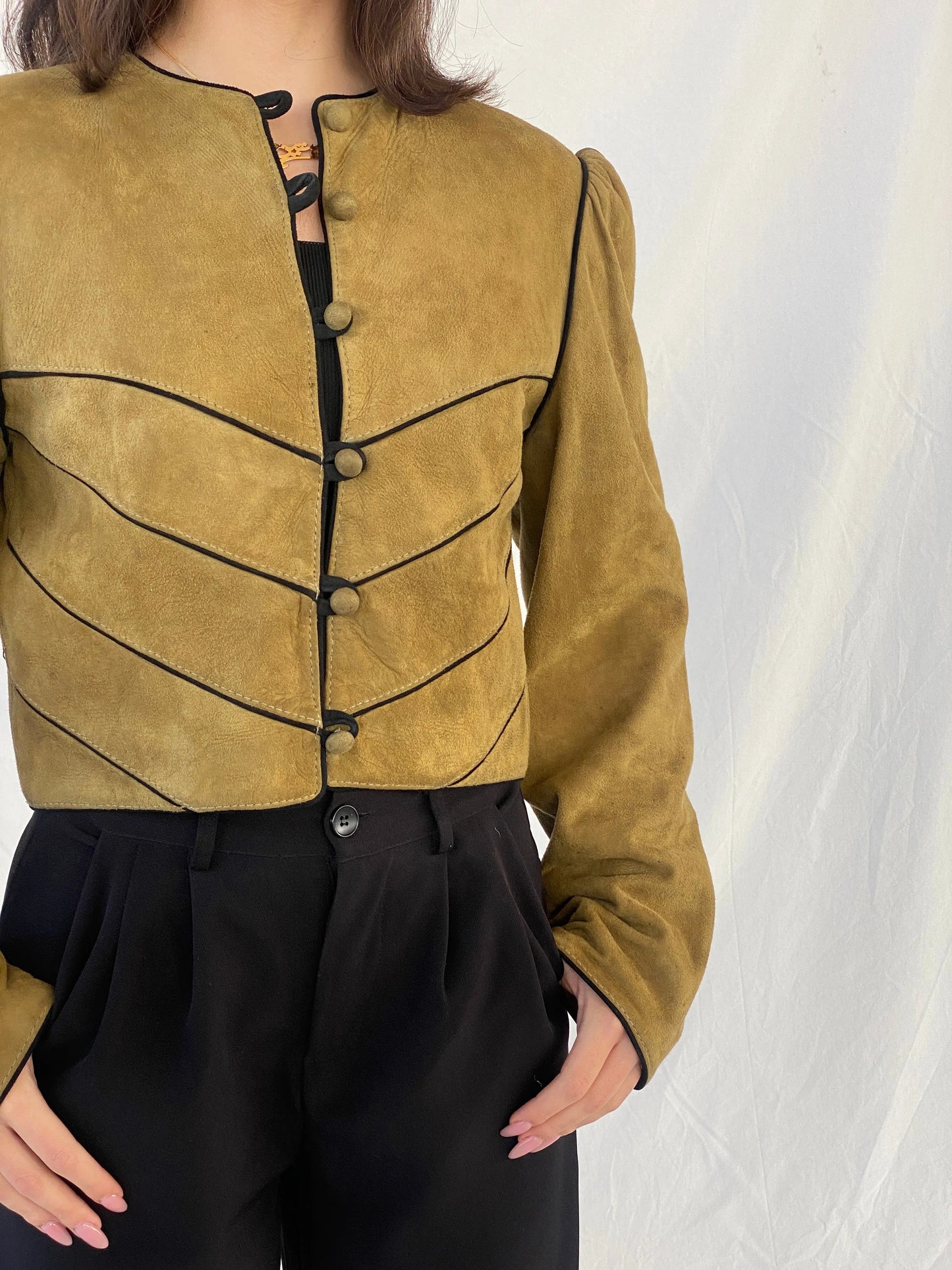 Vintage Olive Green Suede Trachten Buttoned Blazer Jacket - M - Balagan Vintage Leather Jacket 90s, Christine, Coats&Jackets, genuine leather, genuine leather jacket, leather blazer, leather jacket, winter, Women's Leather Jackets