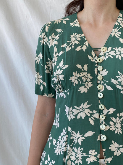 Vintage Promesse Floral Green Short Sleeve Coquette Long Cardigan Shirt - M - Balagan Vintage Half Sleeve Shirt 00s, Ayah, floral shirt, half sleeve shirt, NEW IN, shirt, women shirt