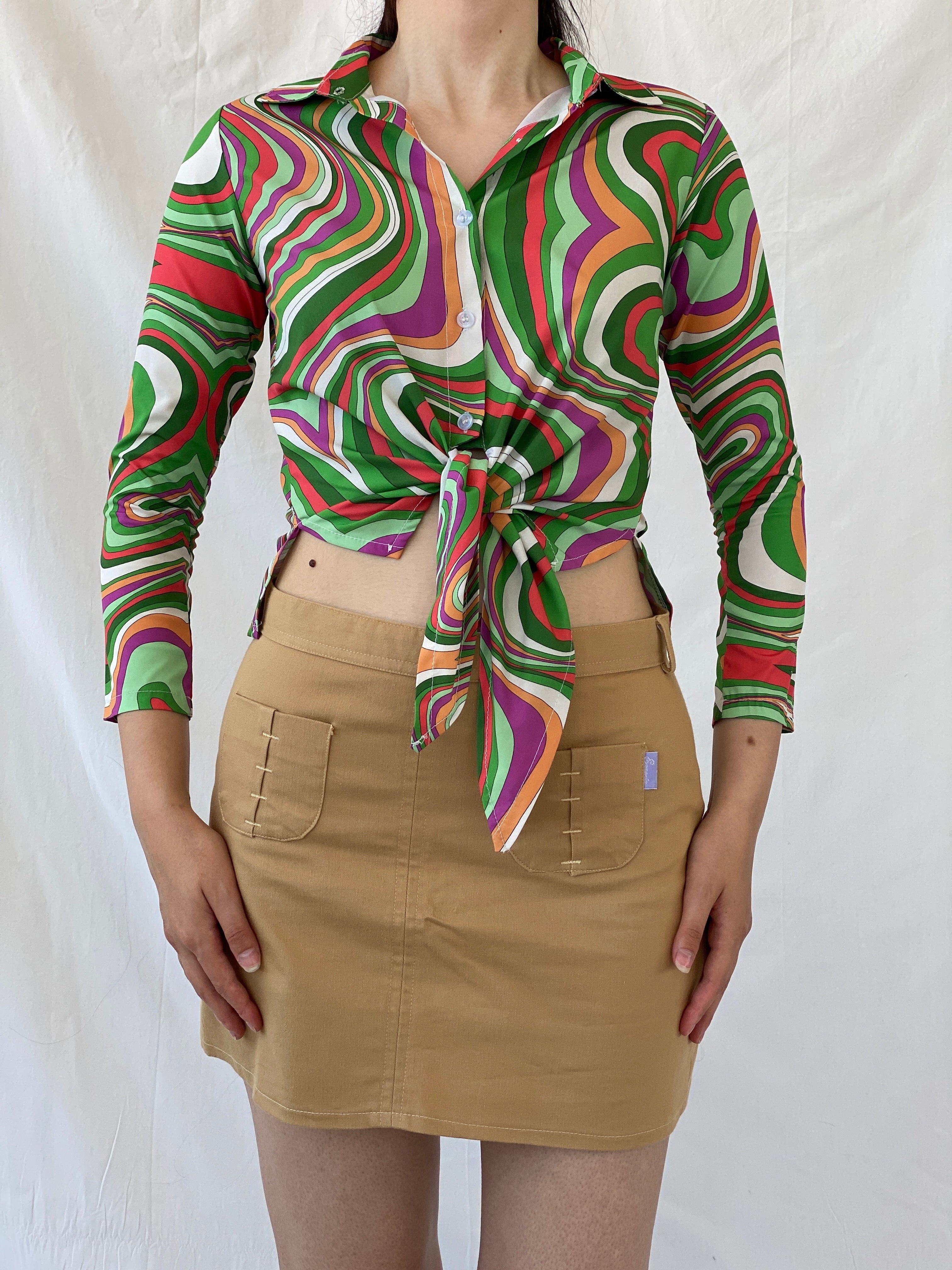 Vintage Psychedelic Print Shirt 70s Style Swirl Tie Front Blouse - M - Balagan Vintage Full Sleeve Shirt 00s, Ayah, groovy, groovy print, groovy shirt, NEW IN, shirt, women shirt