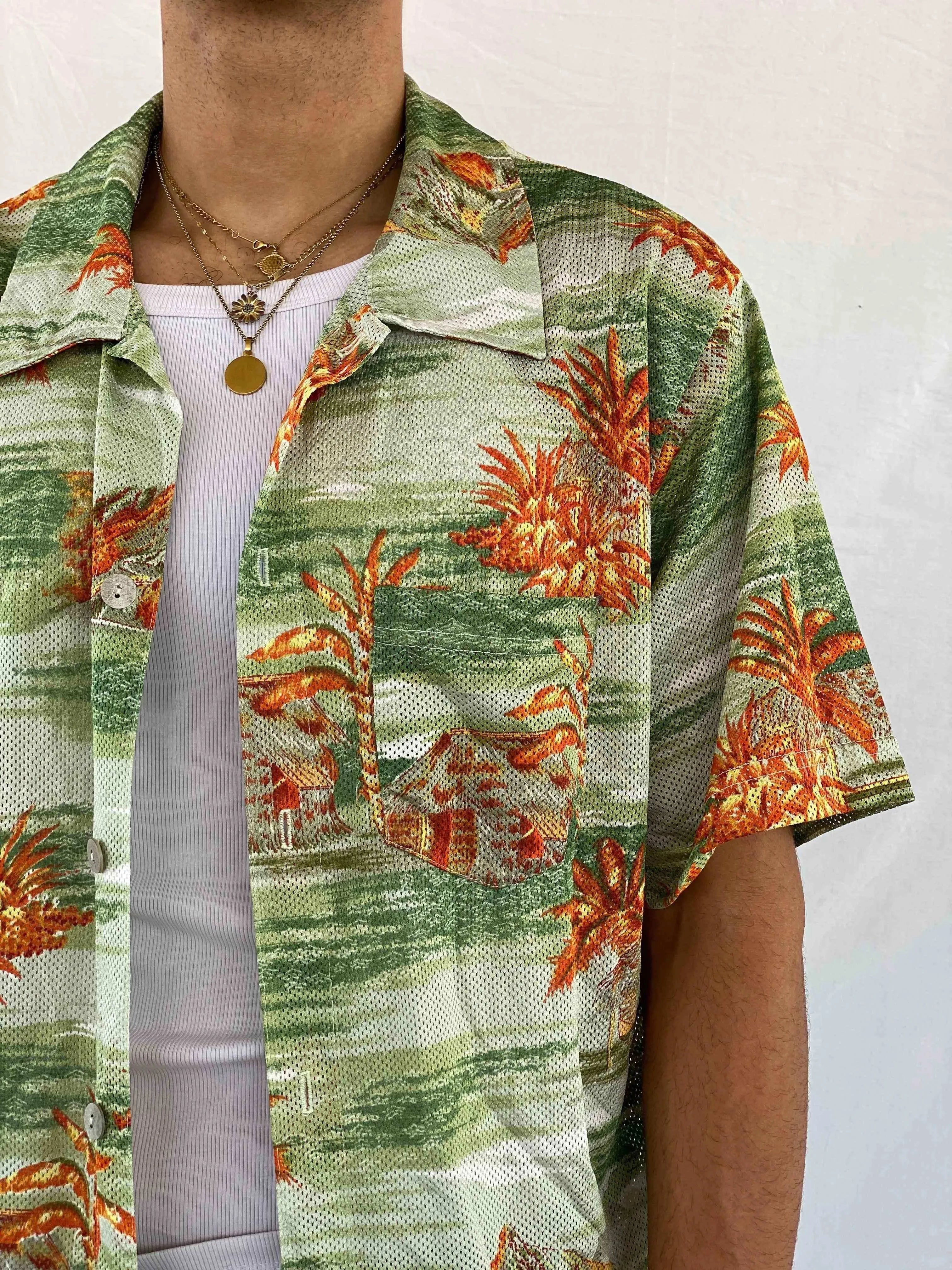 Vintage Quiksilver Shirt - Balagan Vintage Half Sleeve Shirt 00s, 90s, Abdullah, half sleeve shirt, mesh