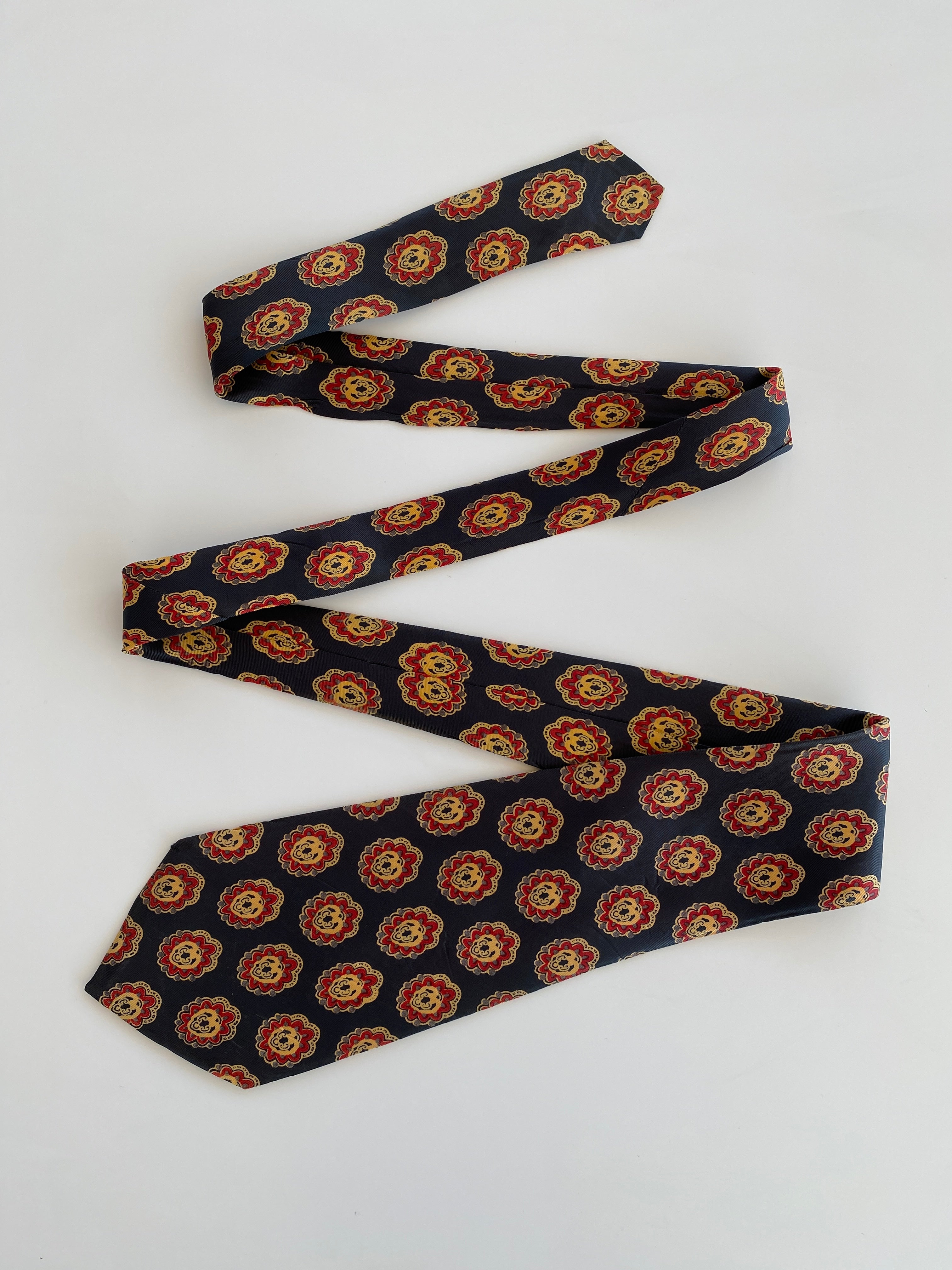 Vintage Régence Printed Men’s Neck Tie - Balagan Vintage Ties printed ties, tie, vintage, vintage ties