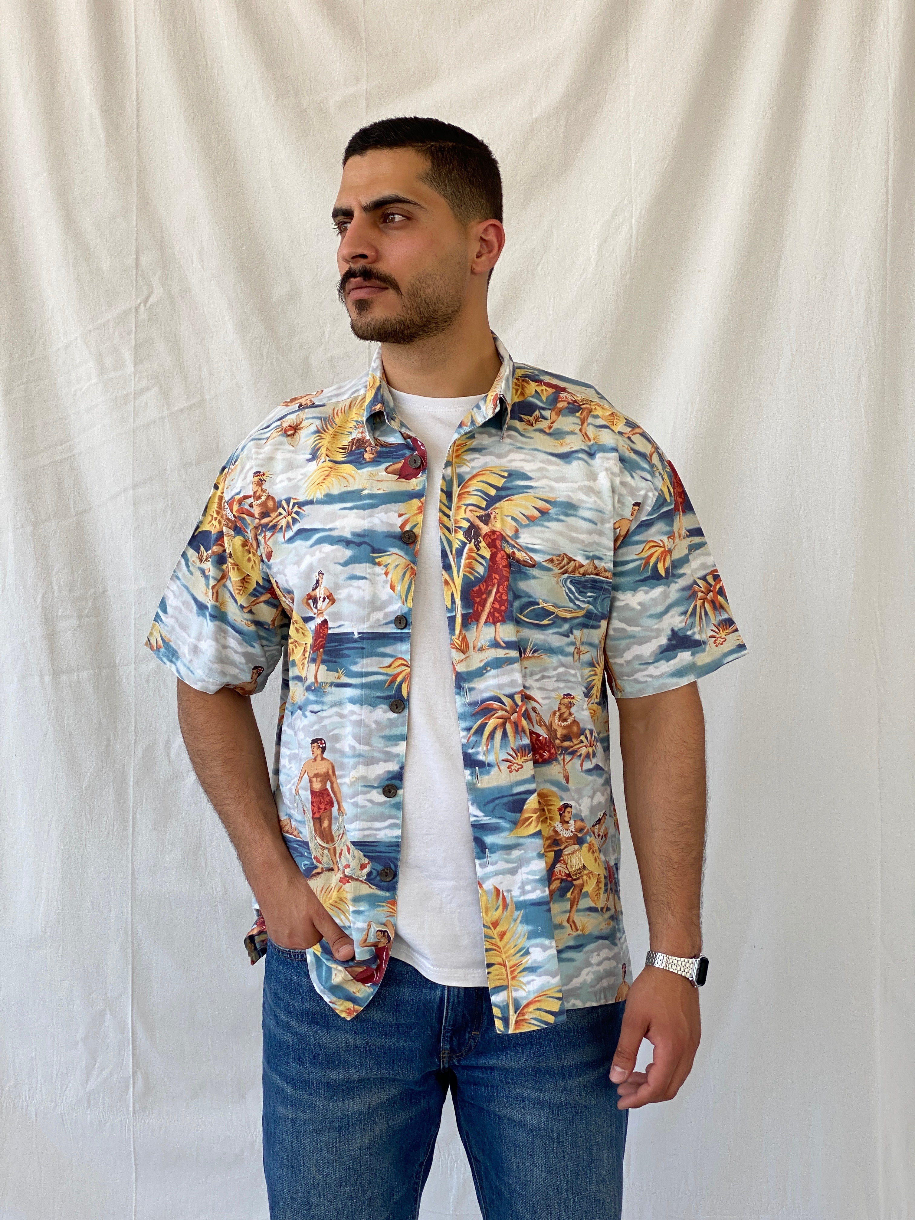 Vintage Robert Stock Hula Dancers Printed Short Sleeve Hawaiian Button Up Men’s Shirt - L - Balagan Vintage Half Sleeve Shirt 90s, half sleeve shirt, Hawaiian shirt, mens shirt, NEW IN, printed shirt, Ramez, silk