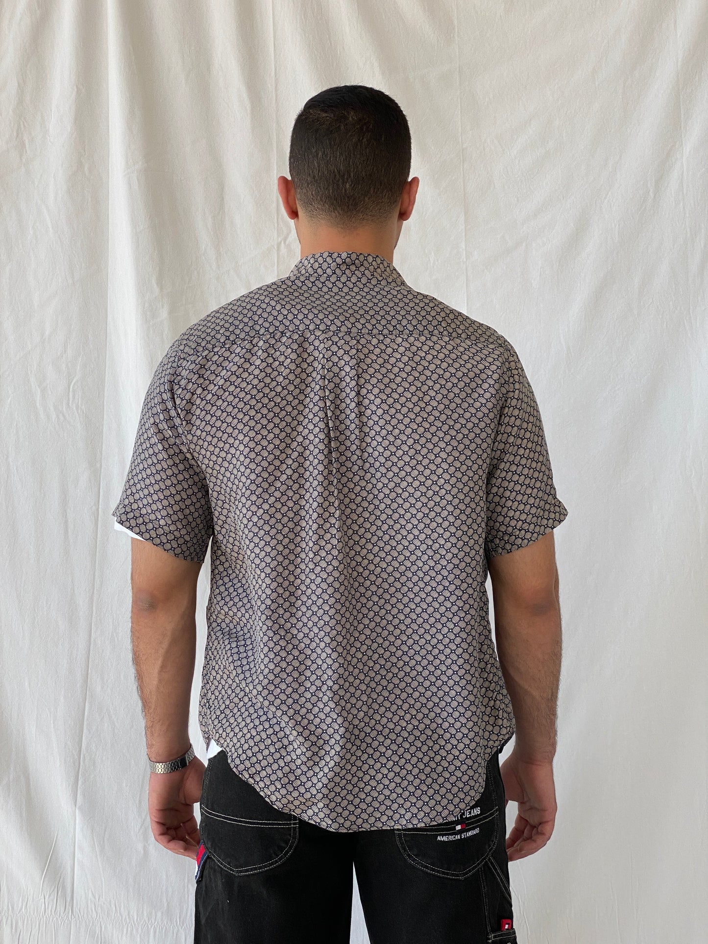 Vintage SILK UOMO by NAK Men’s Beige Navy Short Sleeve Silk Shirt - S - Balagan Vintage Half Sleeve Shirt 90s, half sleeve shirt, mens shirt, printed shirt, printed silk shirt, Ramez, silk, silk shirt