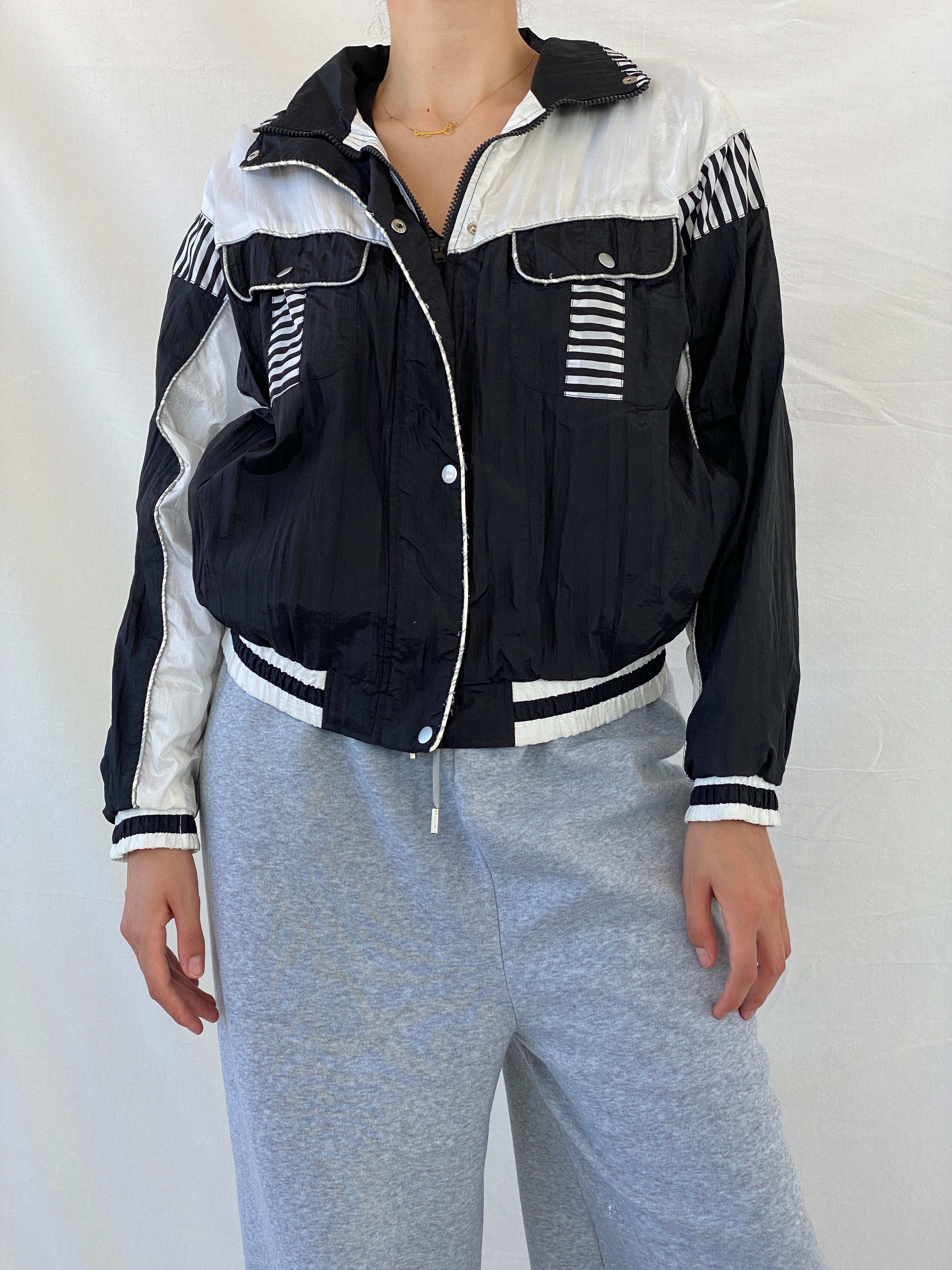 Vintage SUNTERRA Black and White Windbreaker Track Jacket - M - Balagan Vintage Windbreaker Jacket 00s, Mira, vintage, vintage windbreaker, windbreaker, windbreaker jacket, women