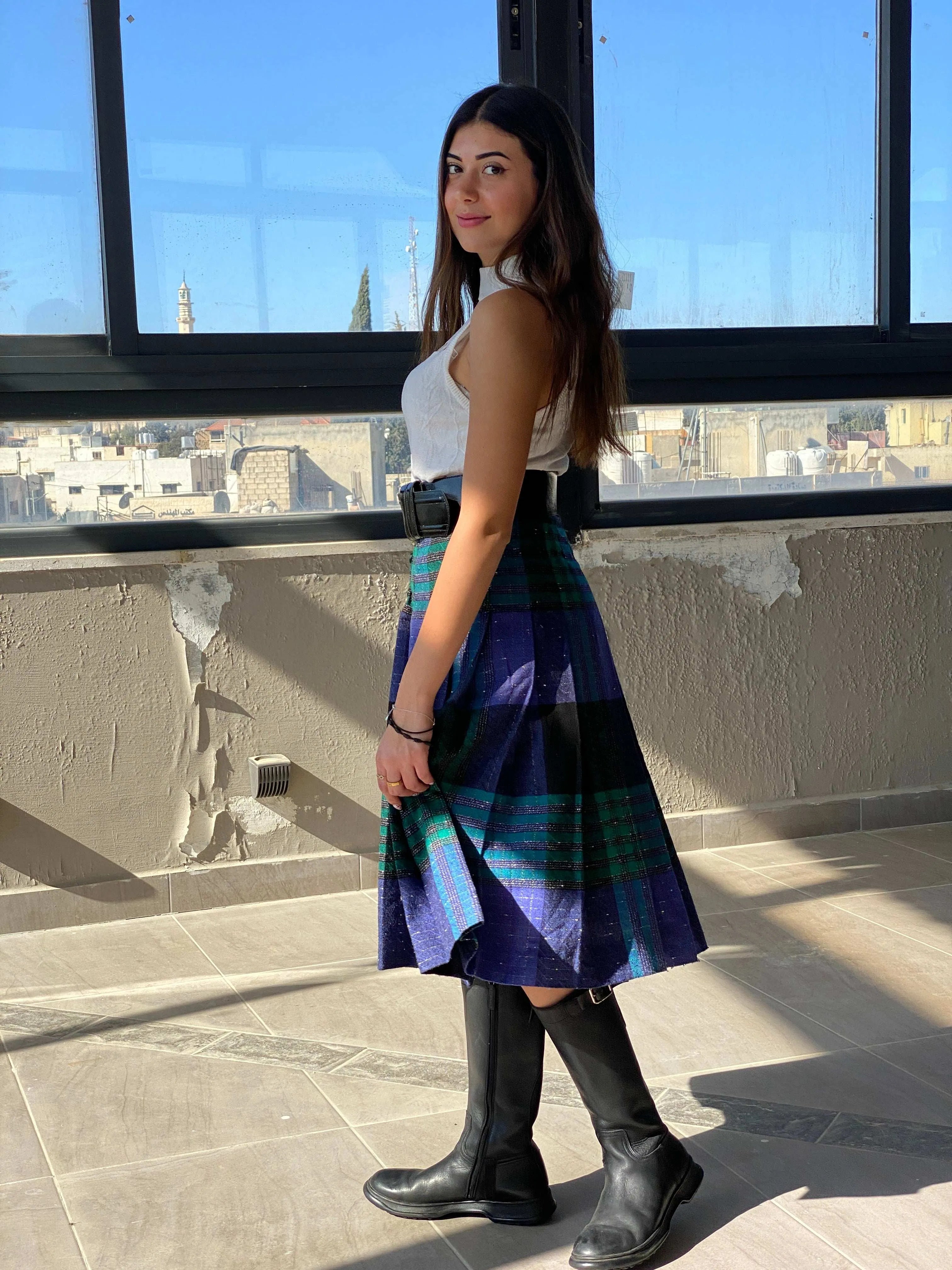 Vintage Tartan Kilted Midi Skirt - Balagan Vintage Midi Skirt 00s, 90s, Deals, Juana, midi skirt