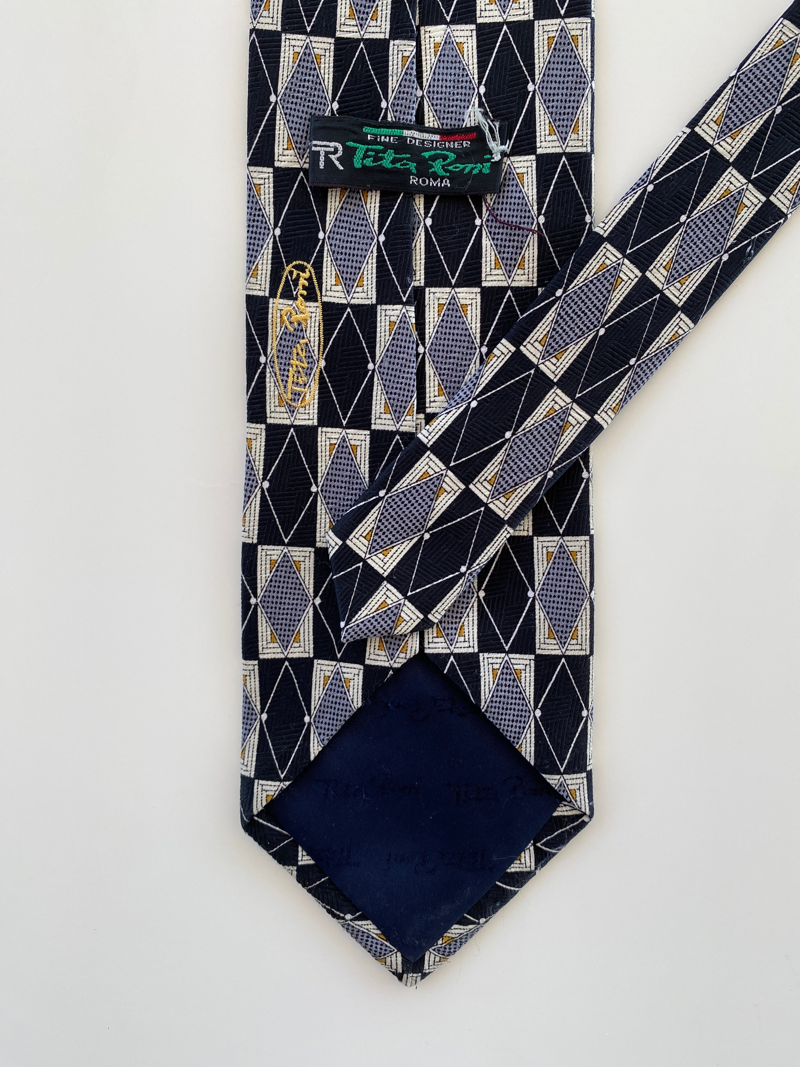 Vintage Tita Roni Abstract Geometric Print Men’s Neck Formal Tie - Balagan Vintage Ties geometric print, printed ties, tie, vintage, vintage ties