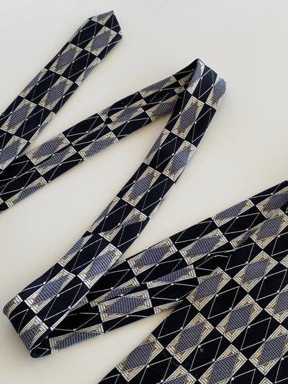 Vintage Tita Roni Abstract Geometric Print Men’s Neck Formal Tie - Balagan Vintage Ties geometric print, printed ties, tie, vintage, vintage ties