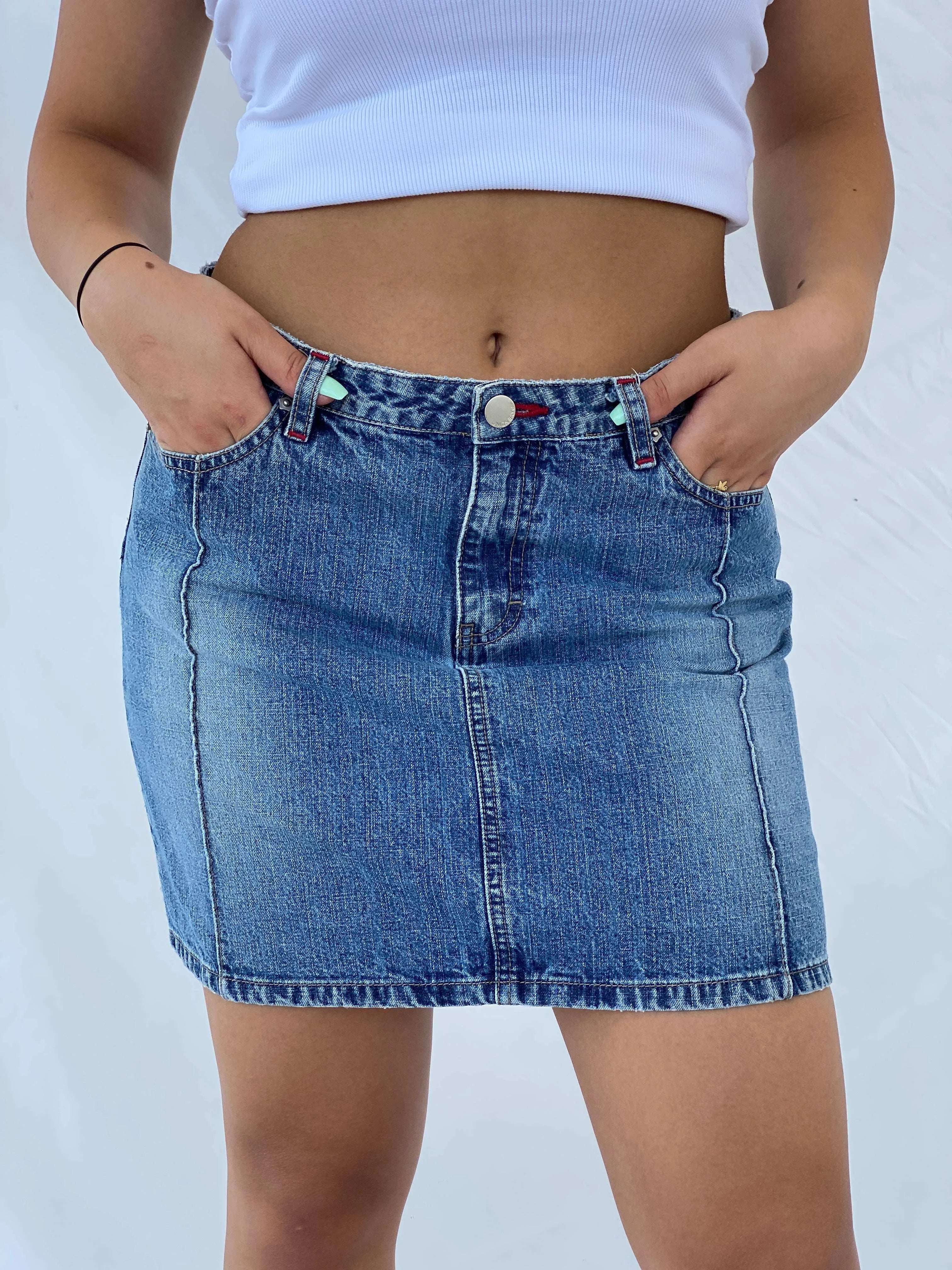 Vintage Union Bay Mini Denim Skirt - M/L - Balagan Vintage Mini Skirt 00s, denim, Lana, mini skirt, summer