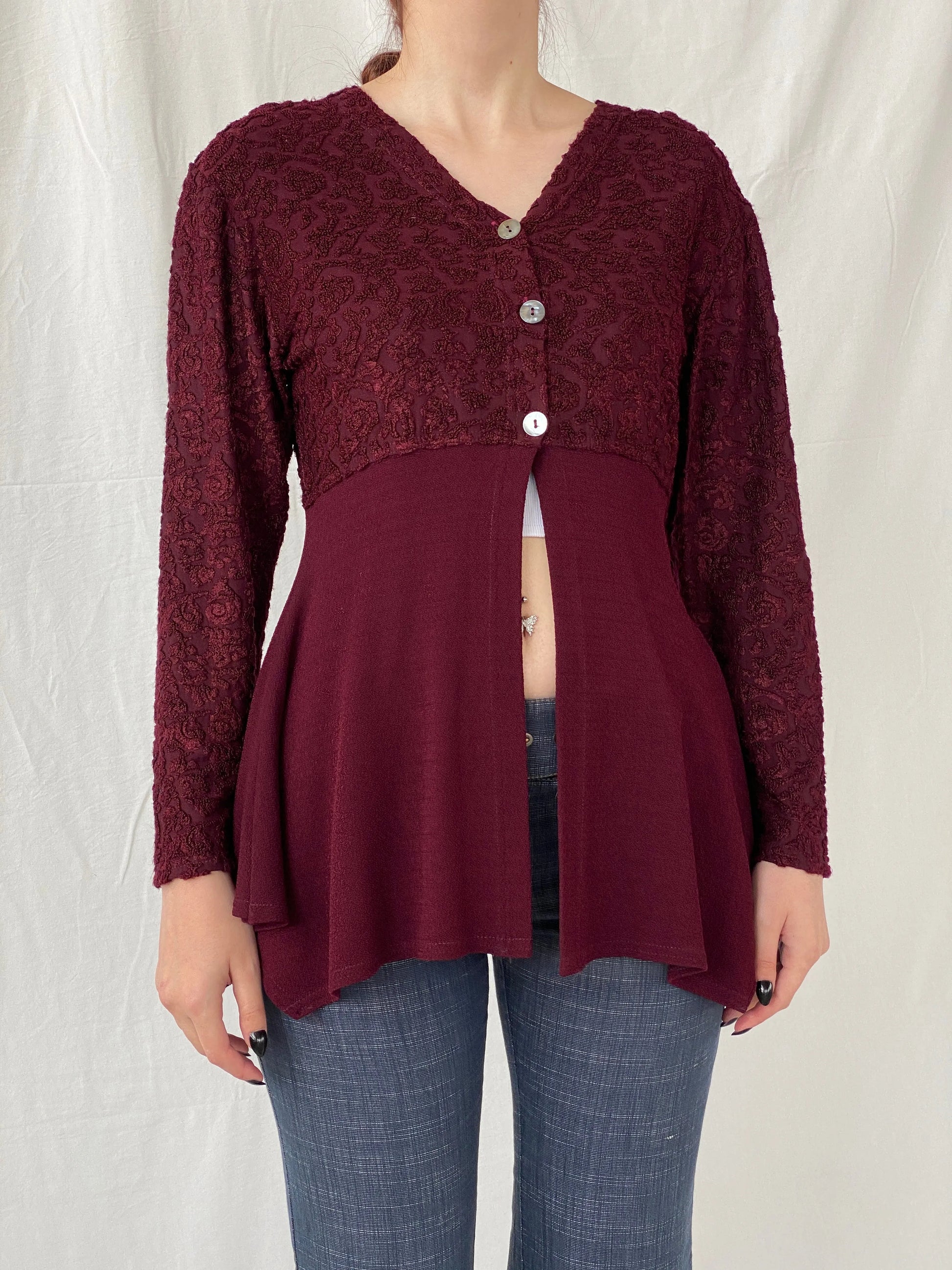 Vintage Vestino Italy Maroon Floral Lace Buttoned Split Cardigan - M - Balagan Vintage Cardigan 00s, Ayah, cardigan, knitted cardigan