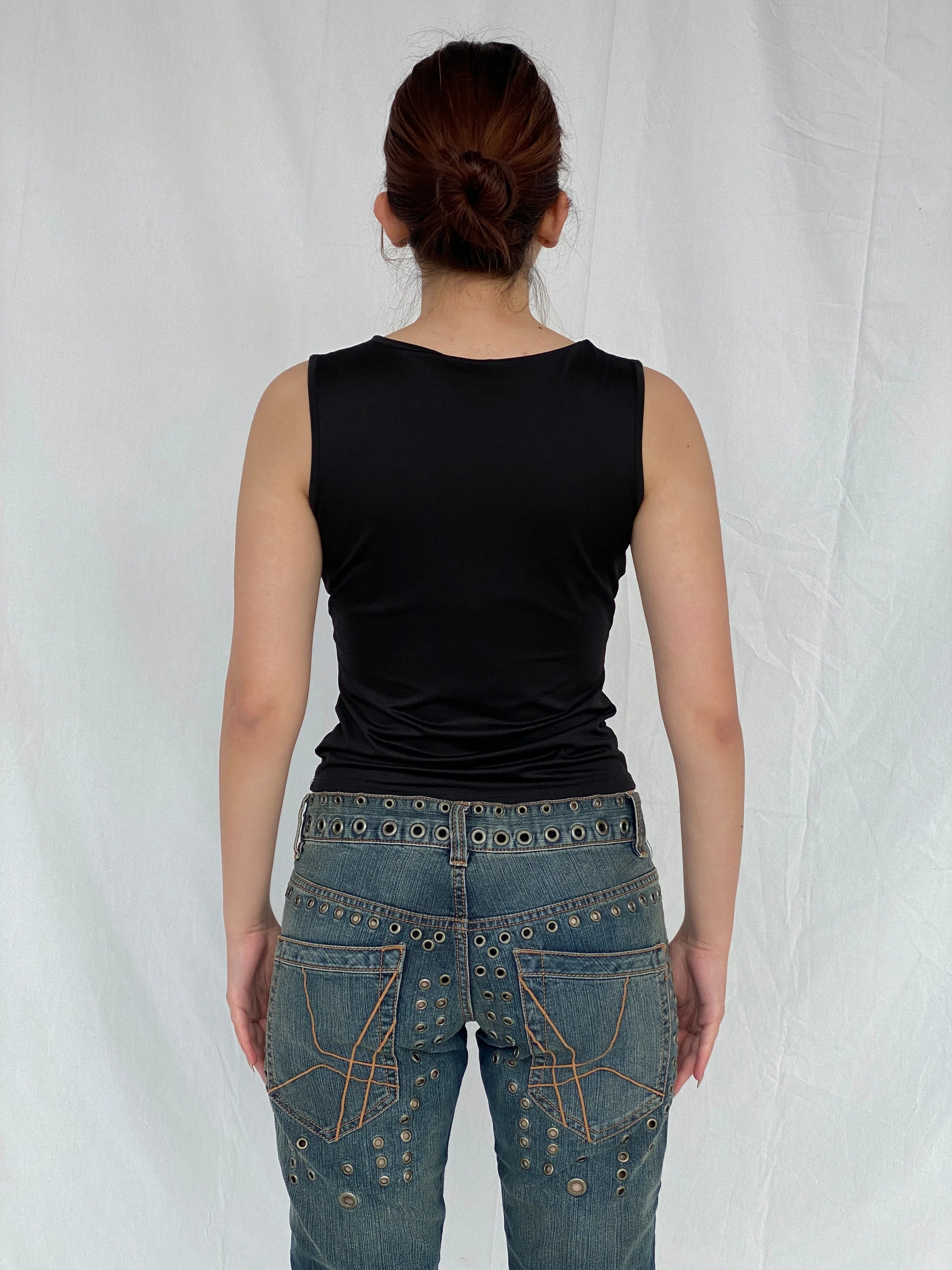 Vintage Women’s Black Sleeveless V-Neck Basic Top - M - Balagan Vintage Sleeveless Top 00s, 90s, Ayah, sleeveless top