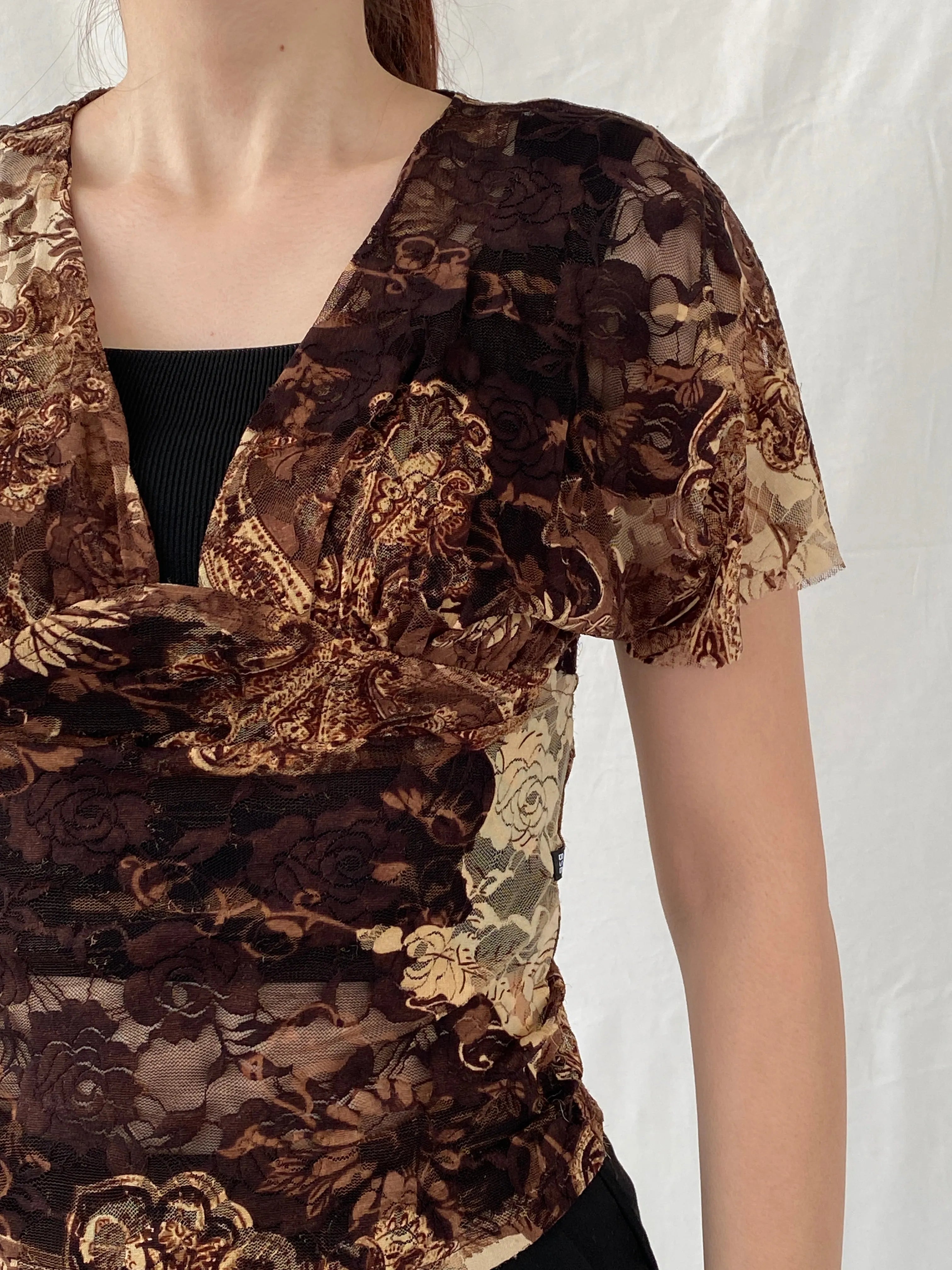 Vintage Y2K BSB Collection Brown Floral Lace V-Neck Women’s Top - S - Balagan Vintage Half Sleeve Top 00s, Ayah, knitted, women top