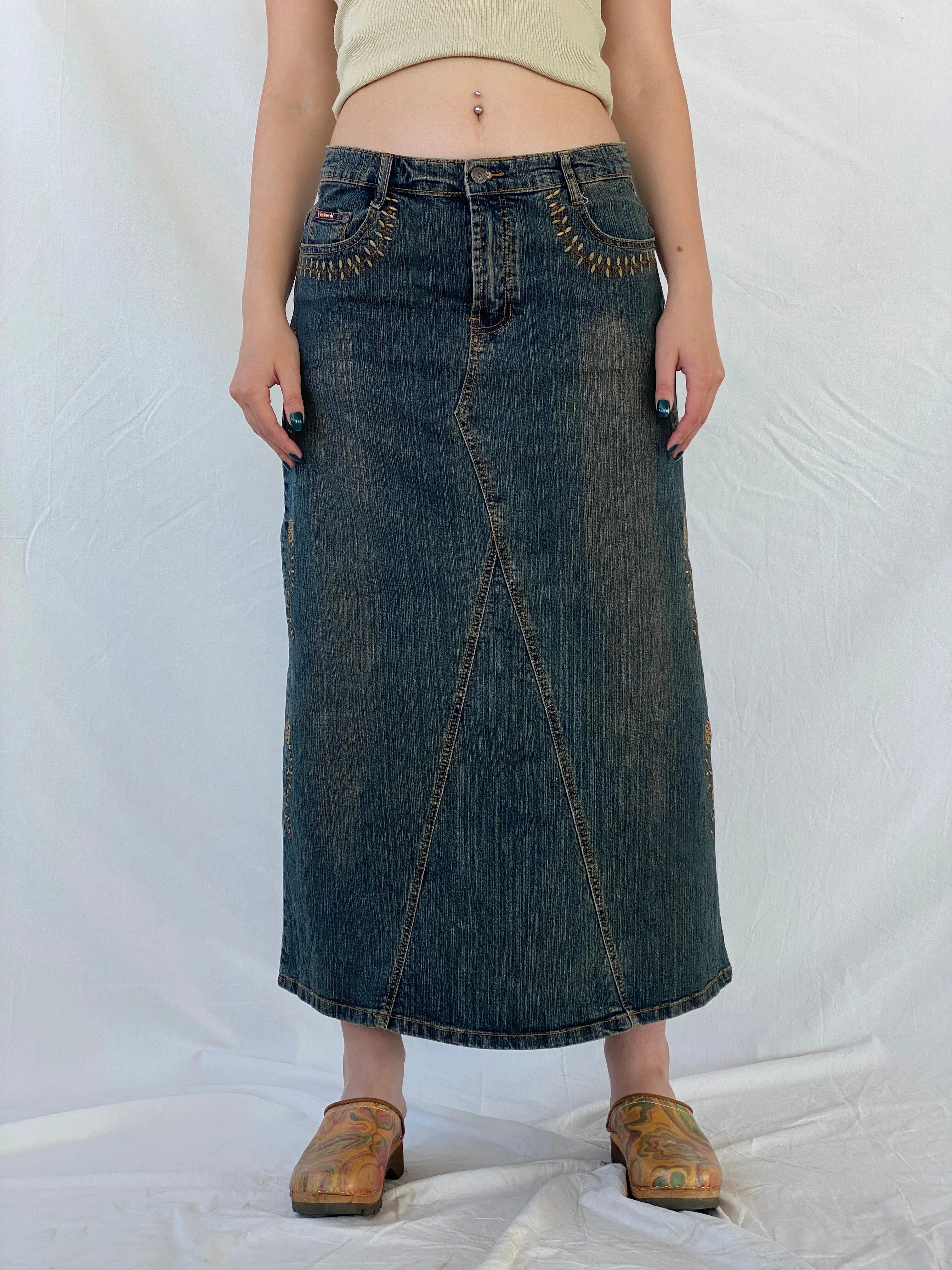 Vintage Y2K Youyipin Jeans Maxi A-line Embroidered Denim Skirt - 42EUR - Balagan Vintage Denim Skirt 00s, Ayah, denim, maxi denim skirt, mini skirt, winter