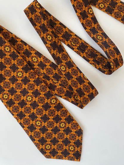 Vintage YSL Yves Saint Laurent Printed Silk Men’s Neck Tie - Balagan Vintage Ties printed ties, rare find, rare vintage, tie, vintage, vintage ties