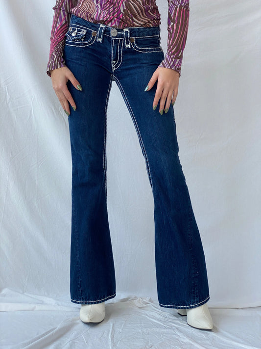 Y2K Big Stitch True Religion Low Rise Flare Leg Dark Jeans - 36EUR - Balagan Vintage Jeans 00s, consignment, Danadabbas, denim, jeans, Skinny Jeans, Syntia, winter
