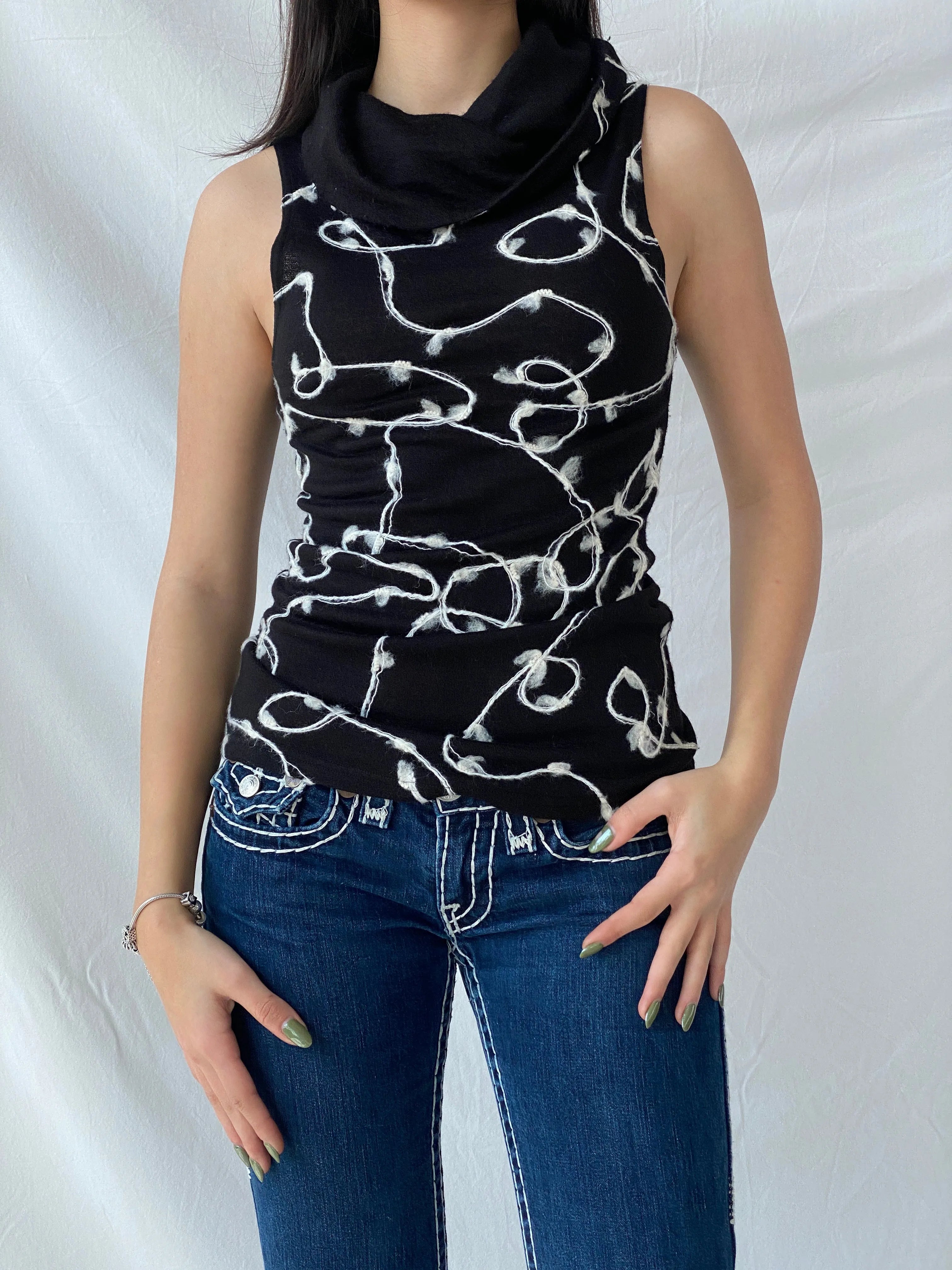 Y2K Black Turtle Neck Sleeveless Abstract Wool Embroidery Top - S - Balagan Vintage Sleeveless Top 00s, sleeveless top, Syntia, women top