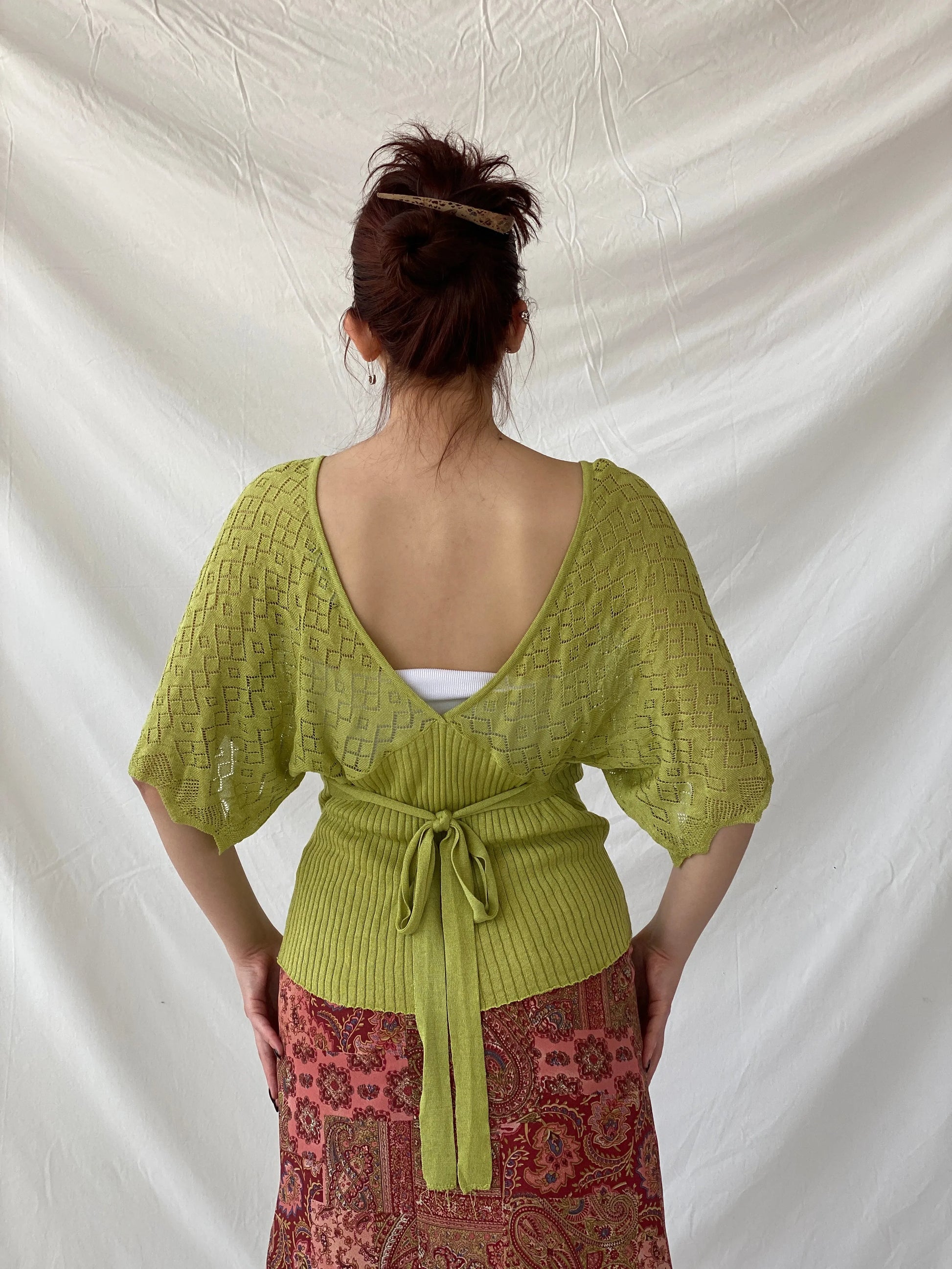 Y2K C.C.S Sarar Knitted See Through Green V-Neck Blouse - L - Balagan Vintage Half Sleeve Top 00s, Ayah, knitted, knitted sweater, sleeveless top