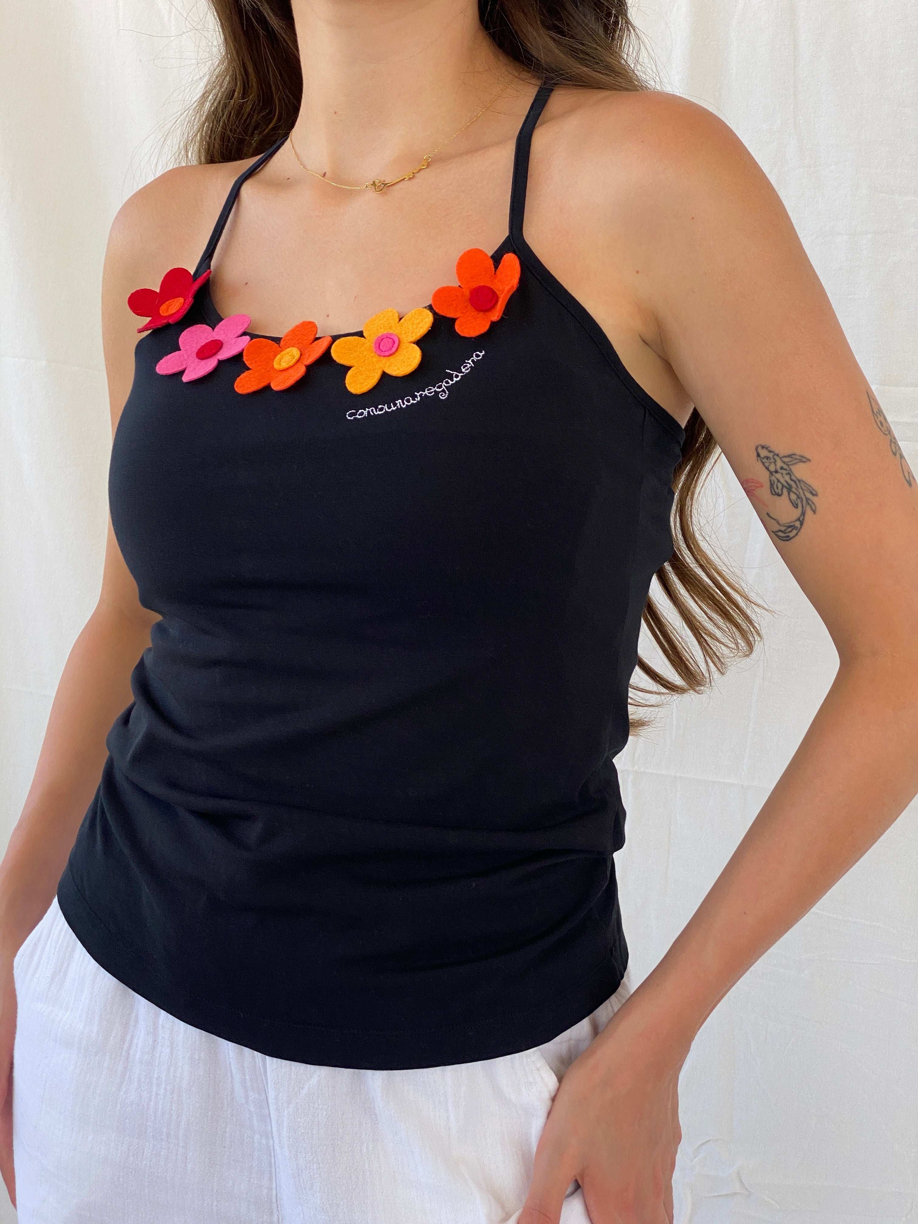 Y2K Comounare Garden Top With Flower Cutout Detailing - M - Balagan Vintage Sleeveless Top 00s, 90s, Cami, Mira, sleeveless top