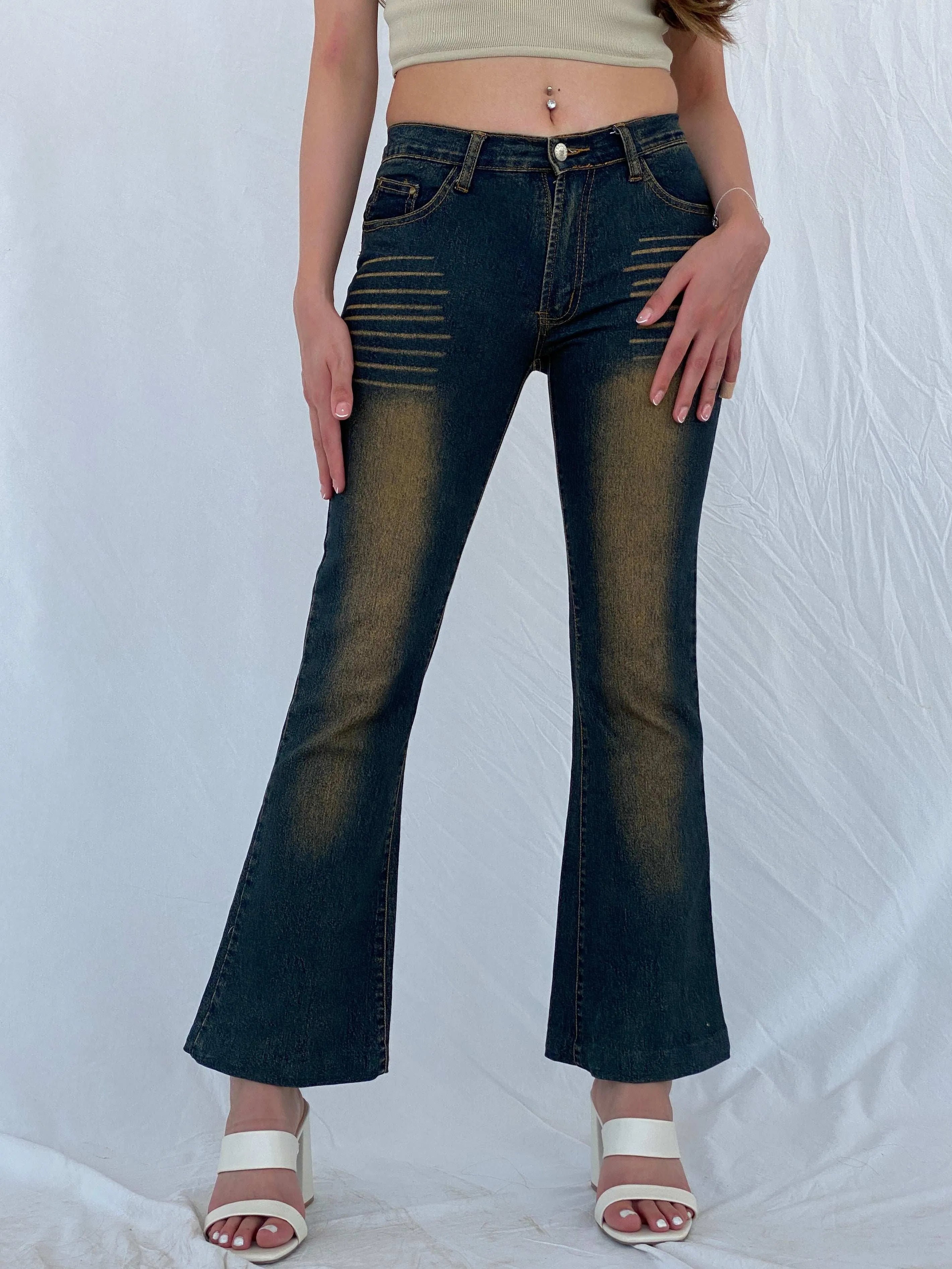 Y2K Dong Fang Li Geng Washed Flare Jeans - Balagan Vintage Jeans 00s, 90s, denim, flare jeans, jeans, levis, Mira