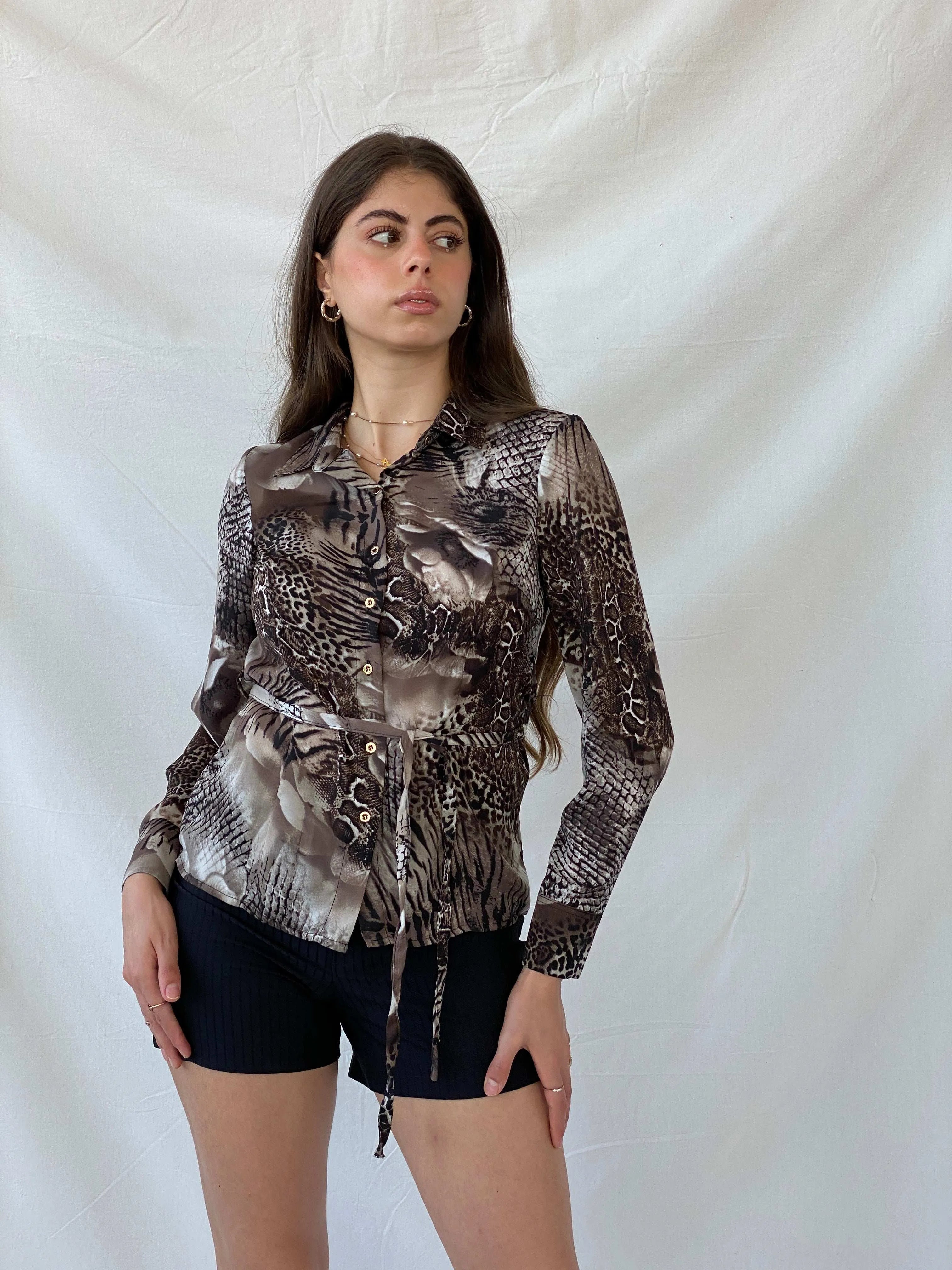 Y2K Festa Animal Print Long Sleeve Tie Waist Gold Buttoned Shirt - M - Balagan Vintage Full Sleeve Shirt 00s, 90s, animal print, full sleeve shirt, Mira, Office core, rare vintage, women top