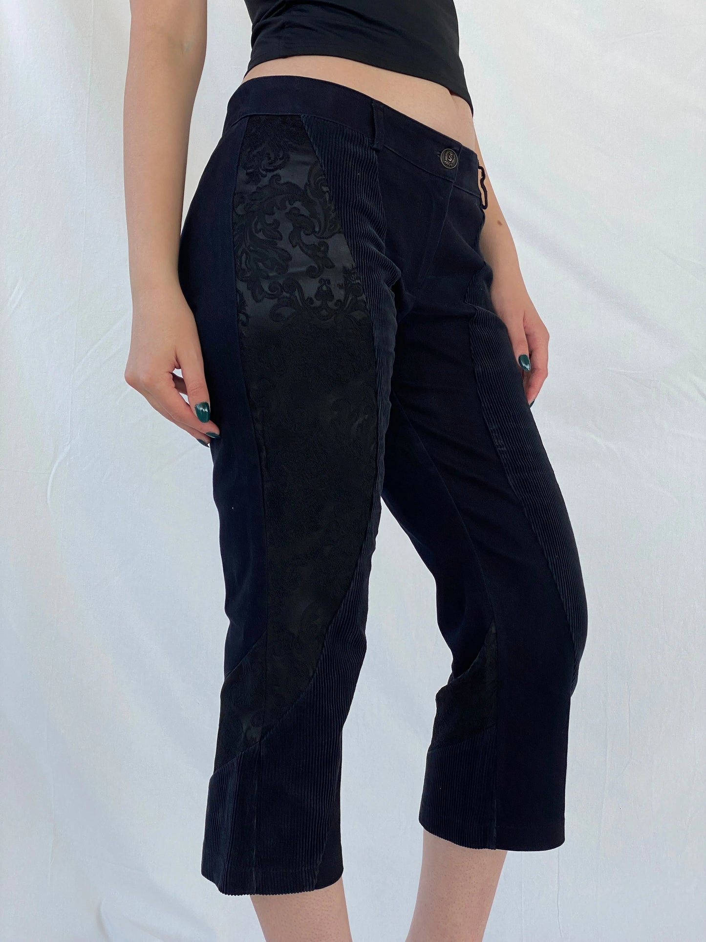 Y2K Sfarzo Milano Black Corduroy Patched Capri Pants - 44EUR - Balagan Vintage Pants Ayah, Capris, corduroy, pants, women pants