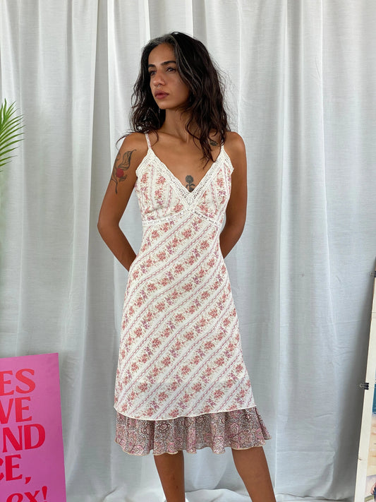 Y2K Vero Moda Midi Floral Women’s Romantic Summer Dress - S - Balagan Vintage Midi Dress 00s, floral, floral dress, midi dress, summer, Tojan