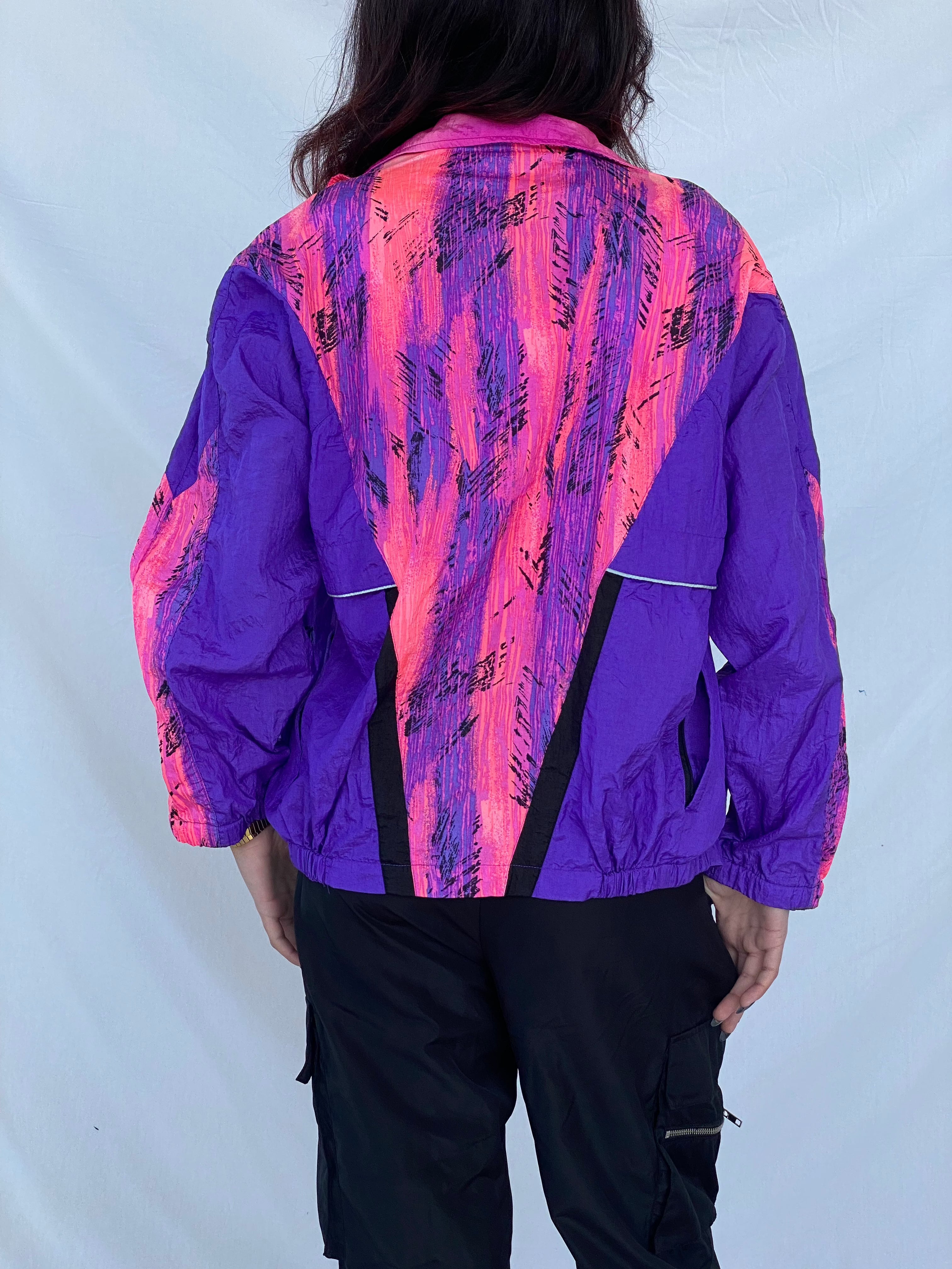 Vintage 90s ASICS Windbreaker Jacket - Balagan Vintage Windbreaker Jacket 90s, nylon, outerwear, vintage, windbreaker, windbreaker jacket