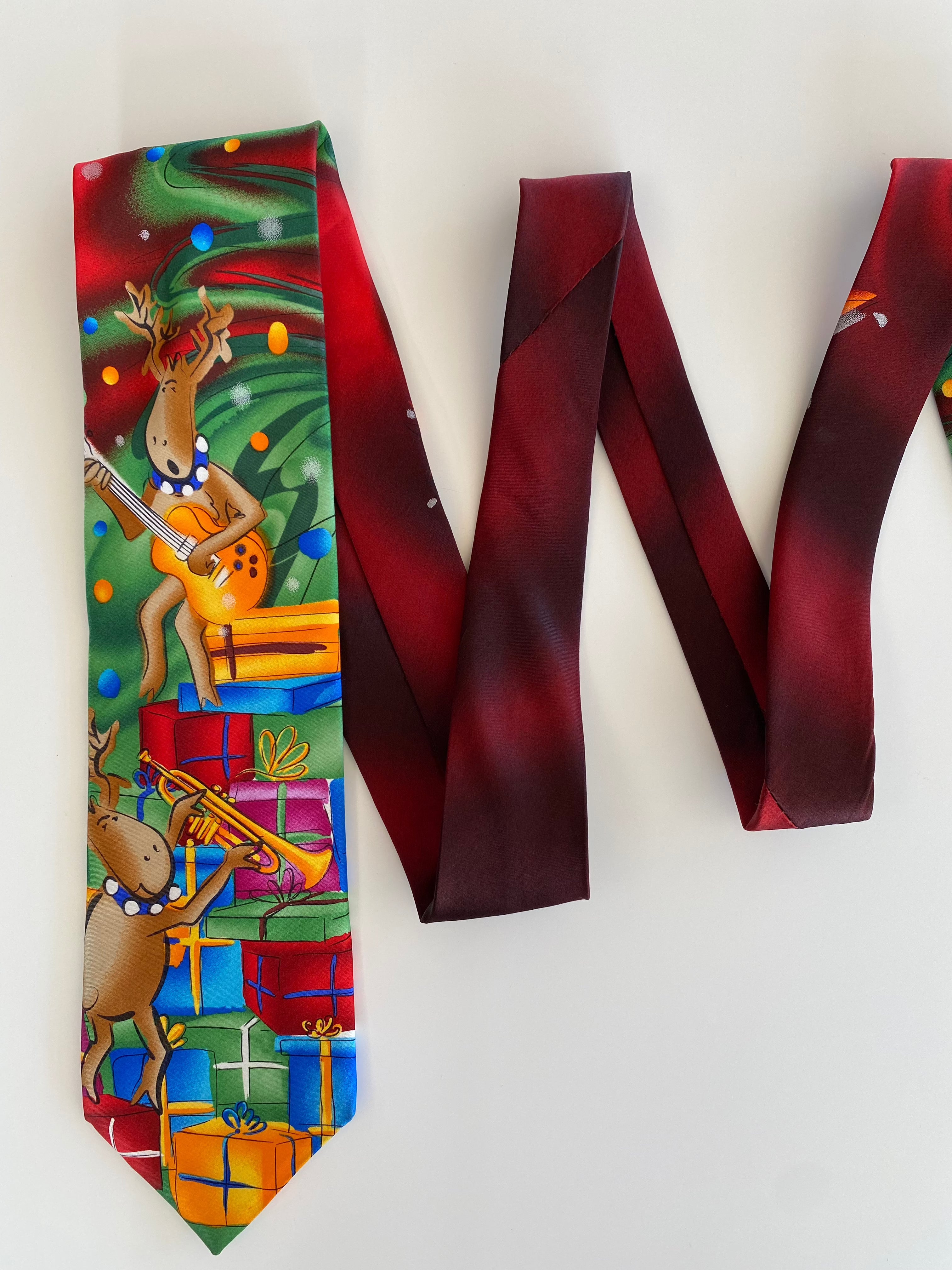 J.CARCIA Christmas Tie - Balagan Vintage Ties 00s, 90s, Christmas, outerwear, print, printed tie, tie, ties, vintage, vintage tie